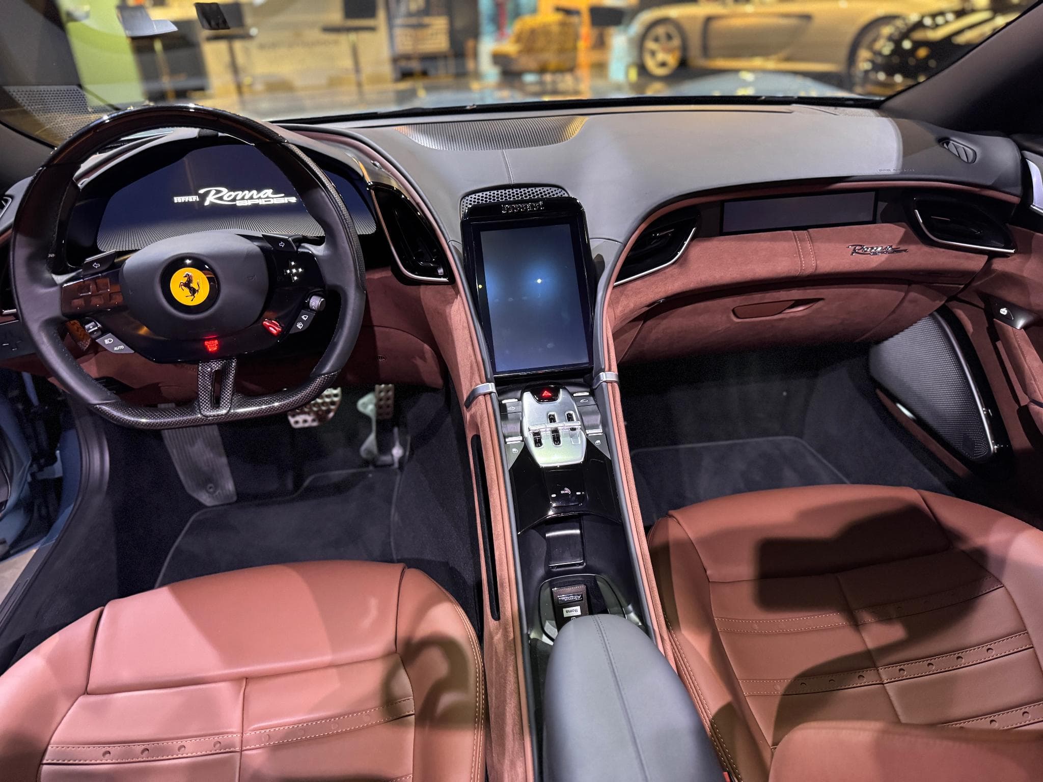 Ferrari Roma Spider (2024) - Photo 5