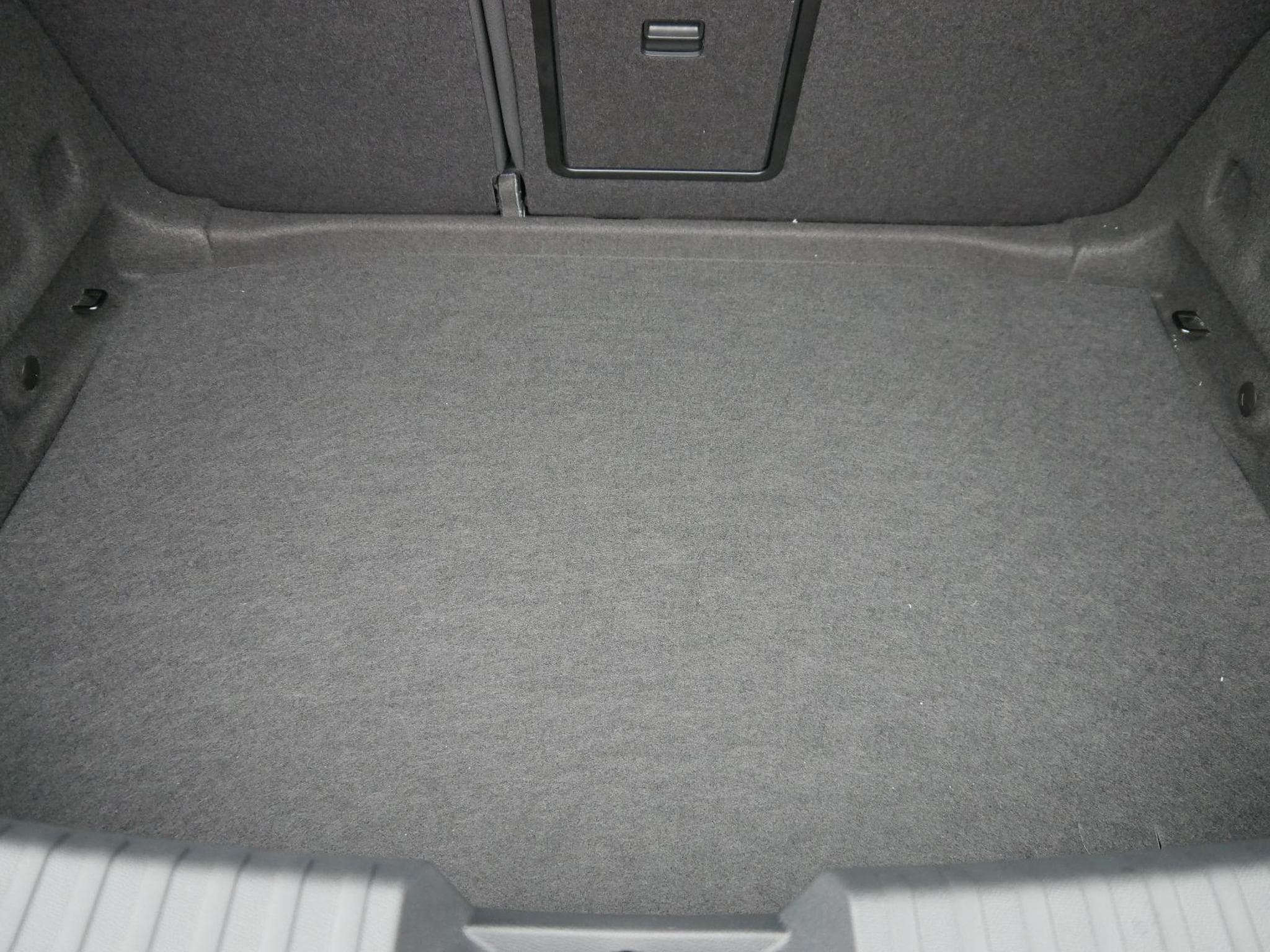 Seat Leon FR 2.0 TDI DSG (2025) - Photo 8