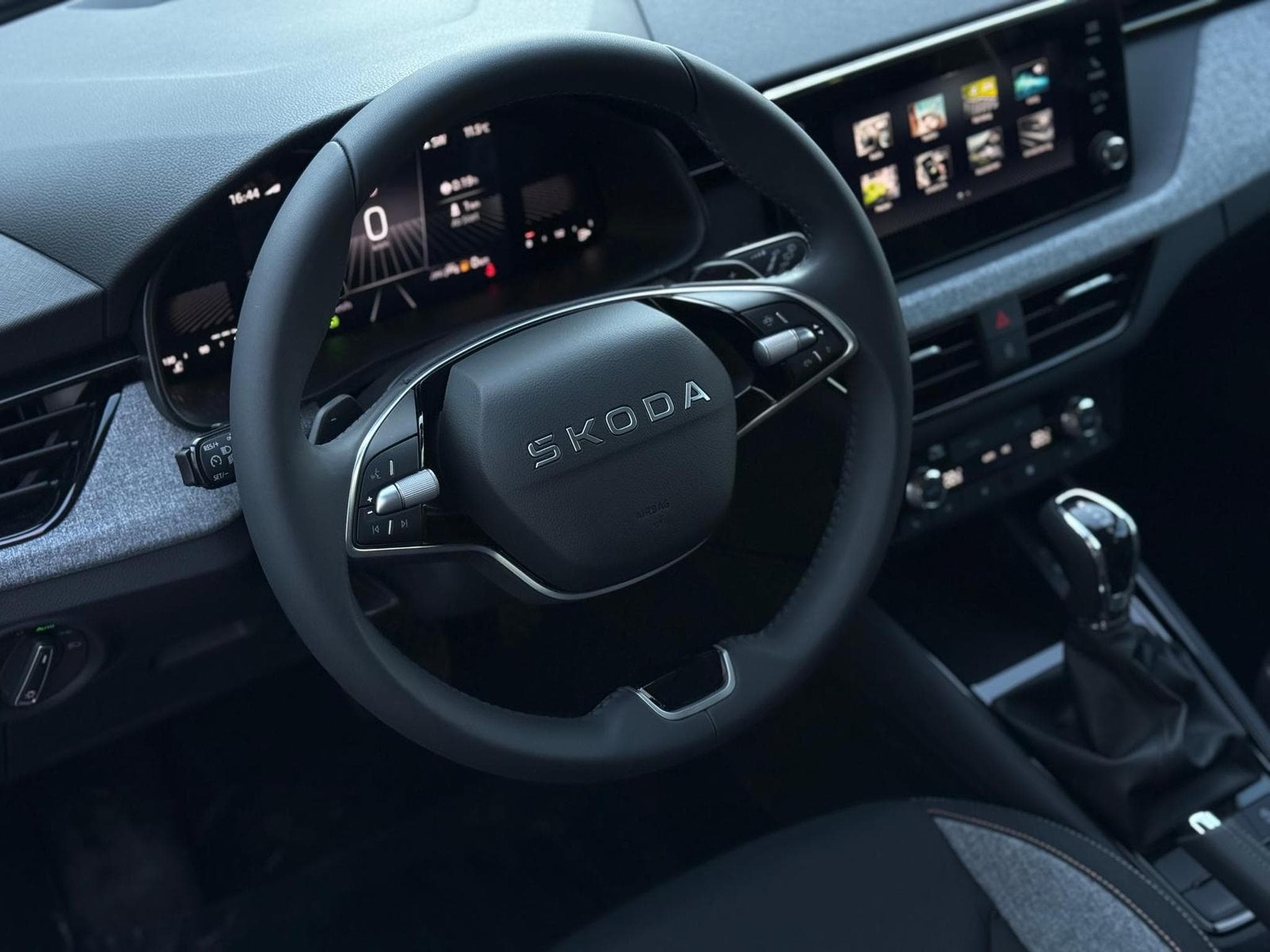 Skoda Kamiq Selection (2026) - Foto 8