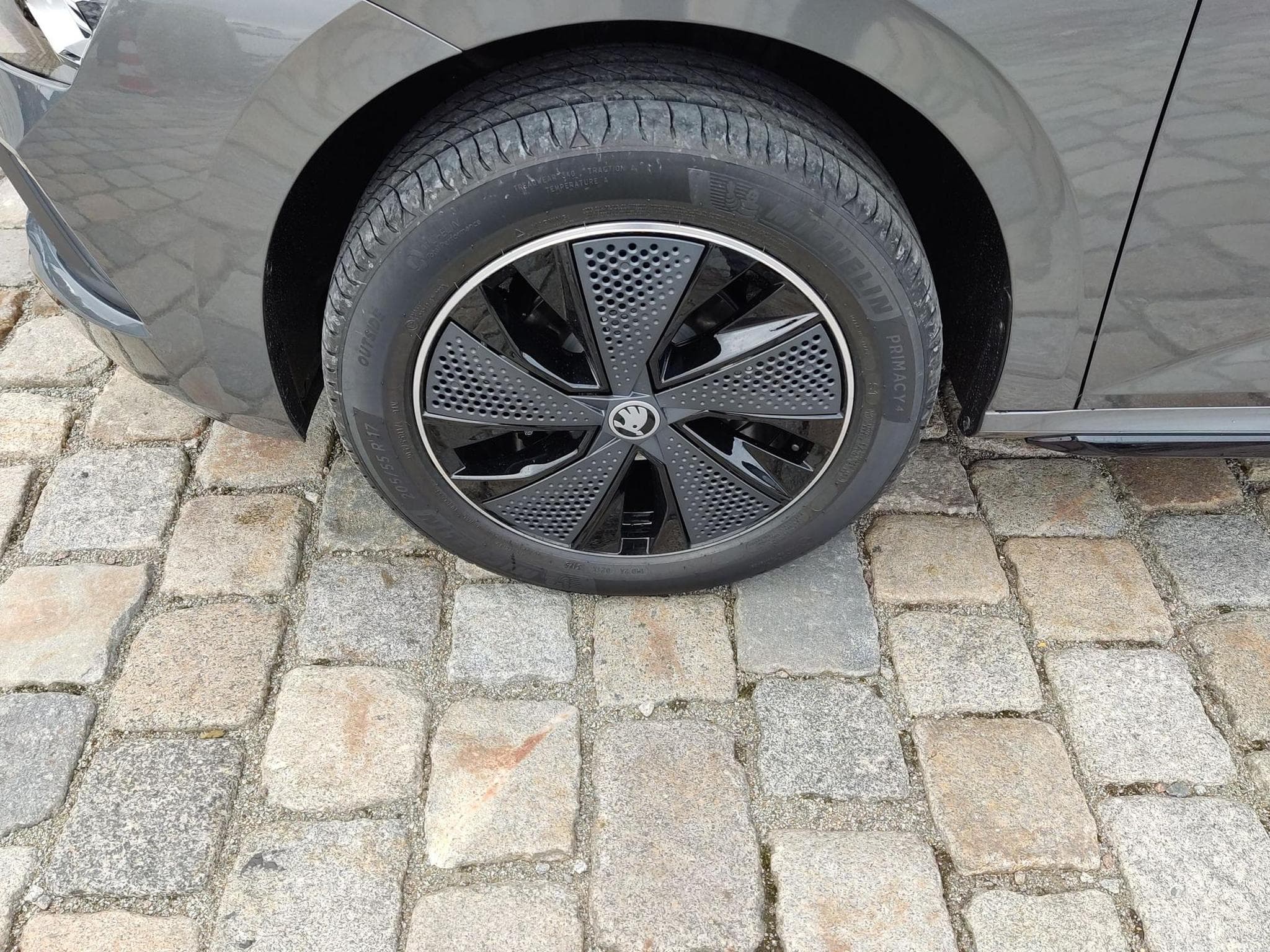 Skoda Kamiq Monte Carlo 1.5 (2026) - Foto 11