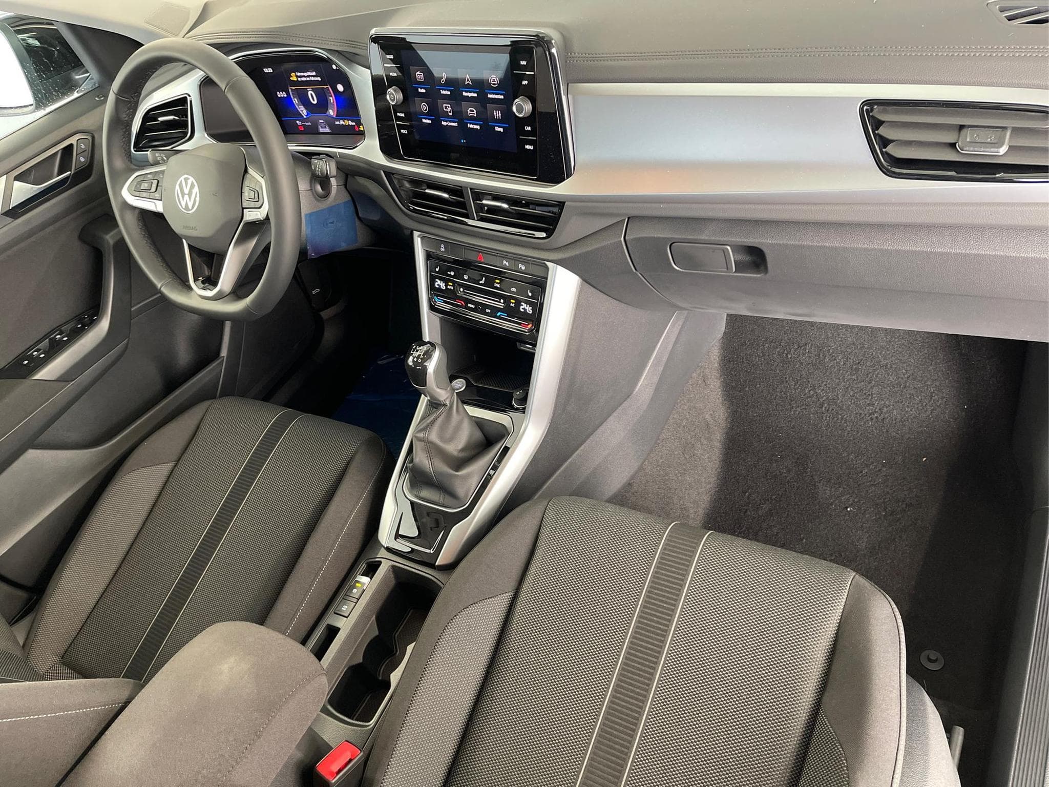 VW T-Roc LIFE (2026) - Foto 13