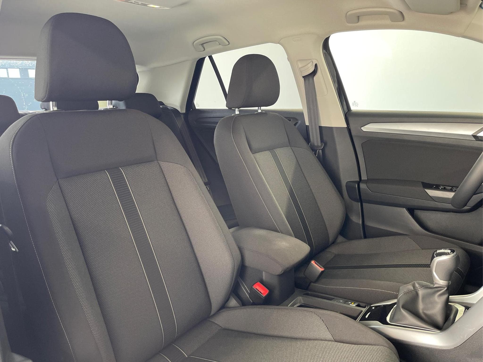 VW T-Roc LIFE (2026) - Foto 14