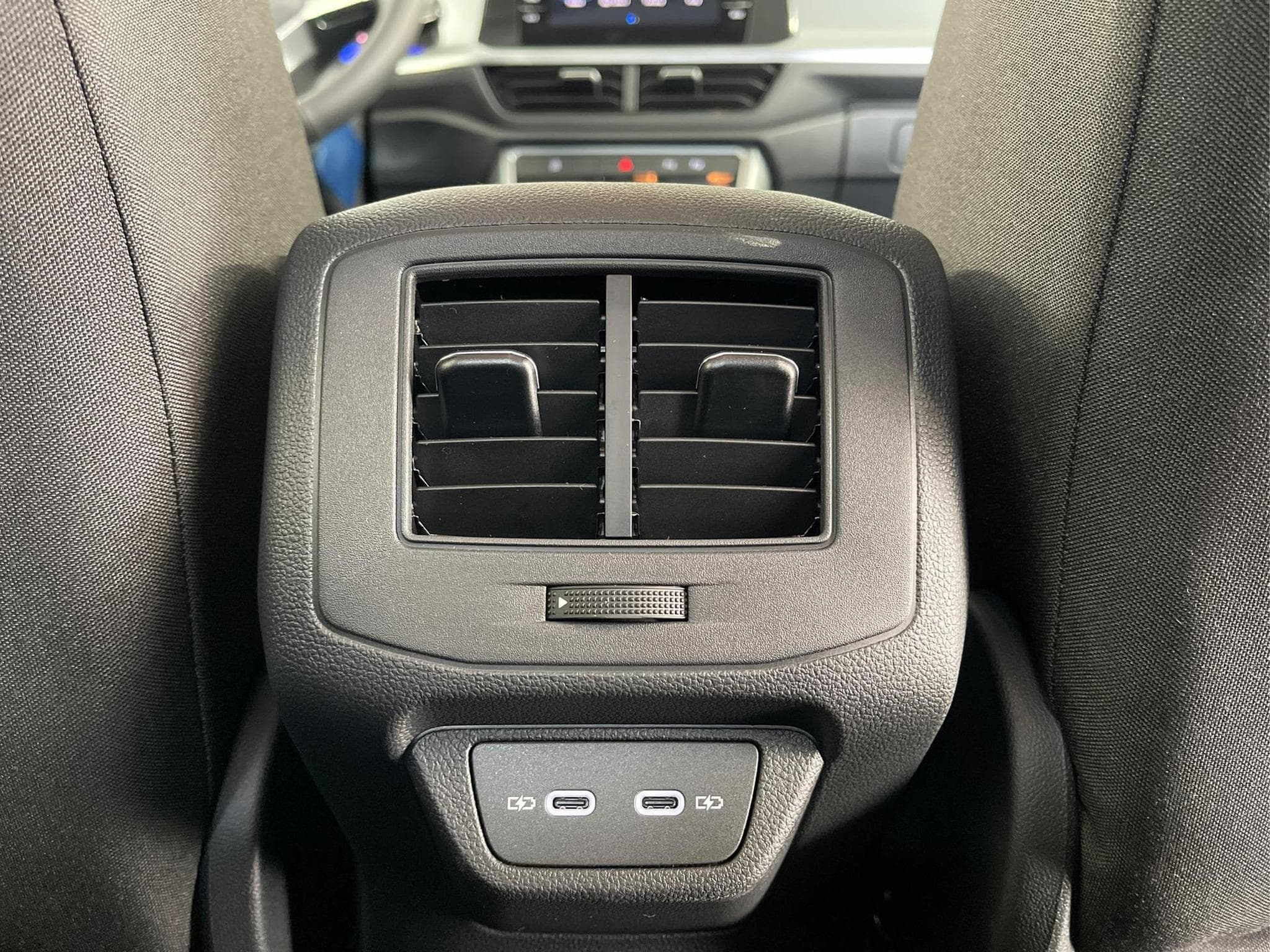 VW T-Roc LIFE (2026) - Foto 17