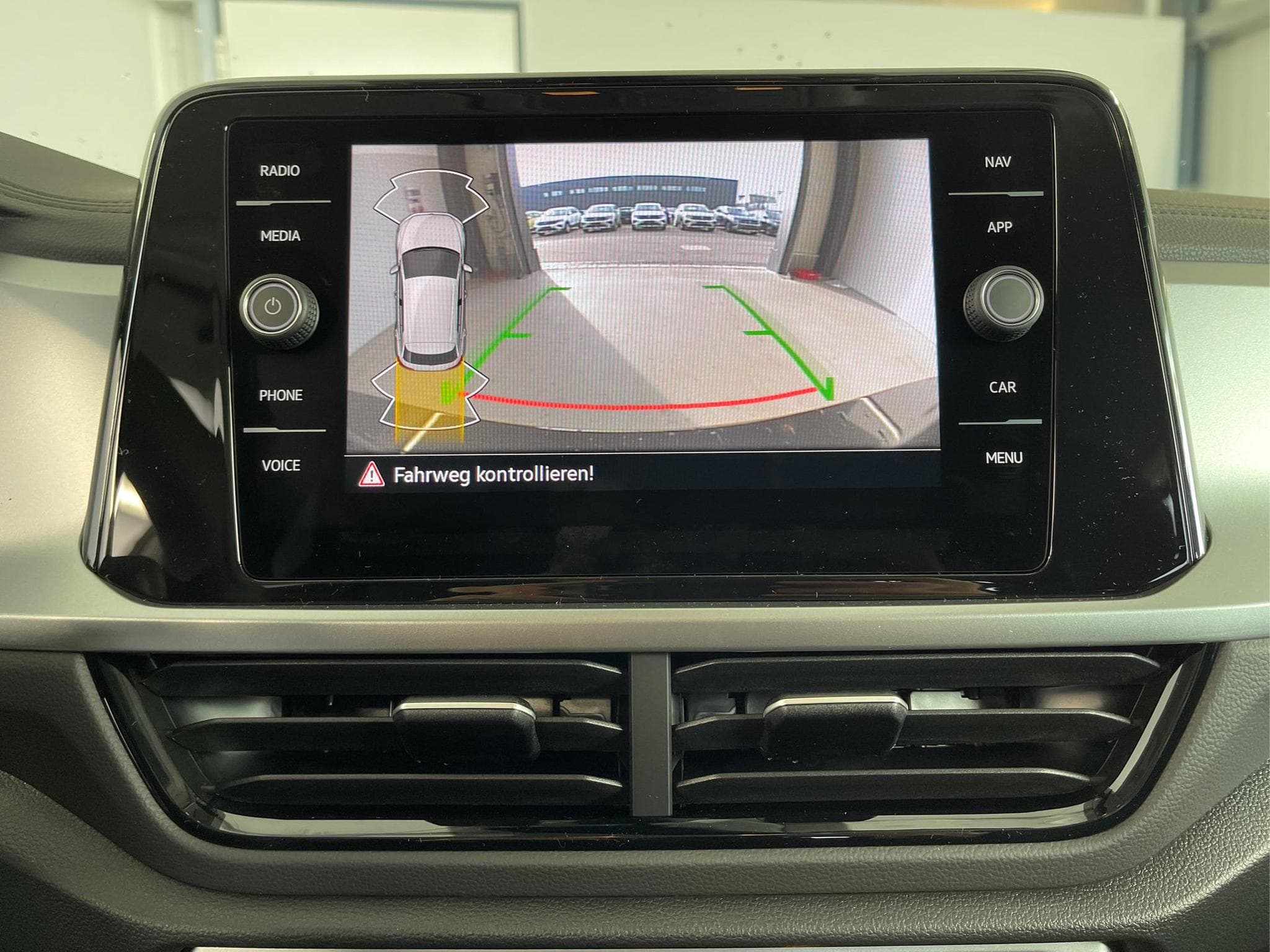 VW T-Roc LIFE (2026) - Foto 19