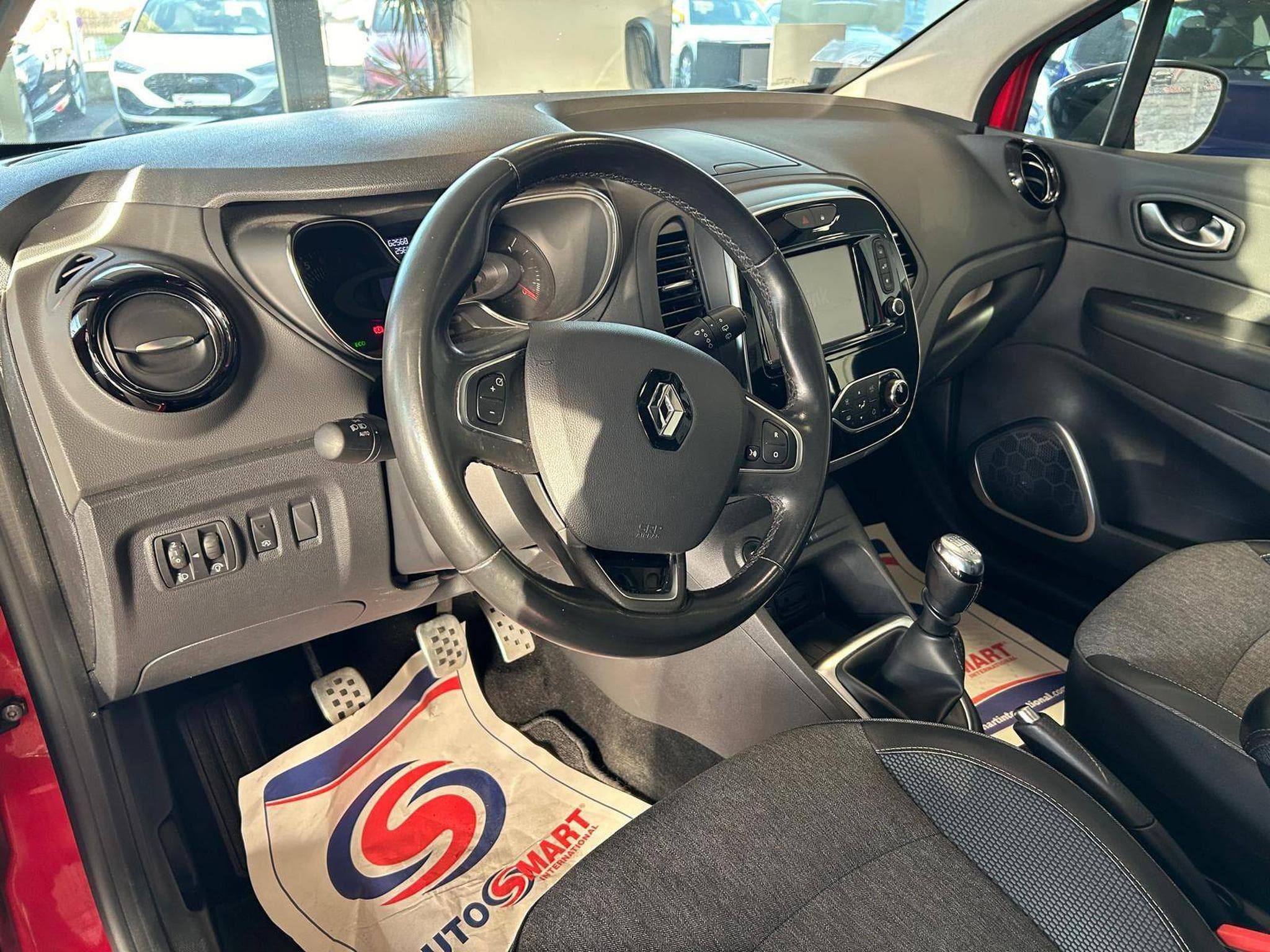 Renault Captur (2019) - Foto 8