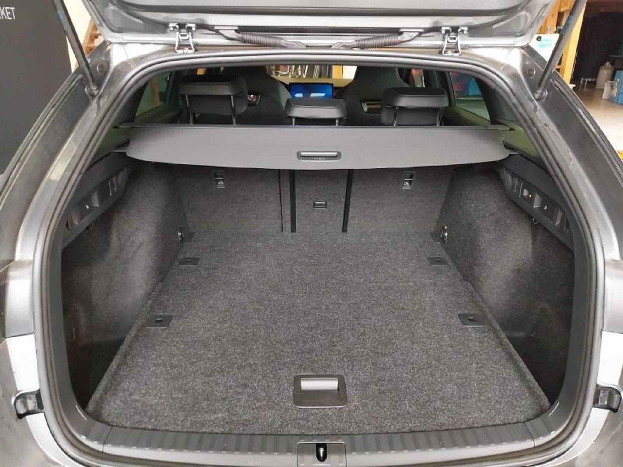 Skoda Octavia Sportline (2024) - Photo 14