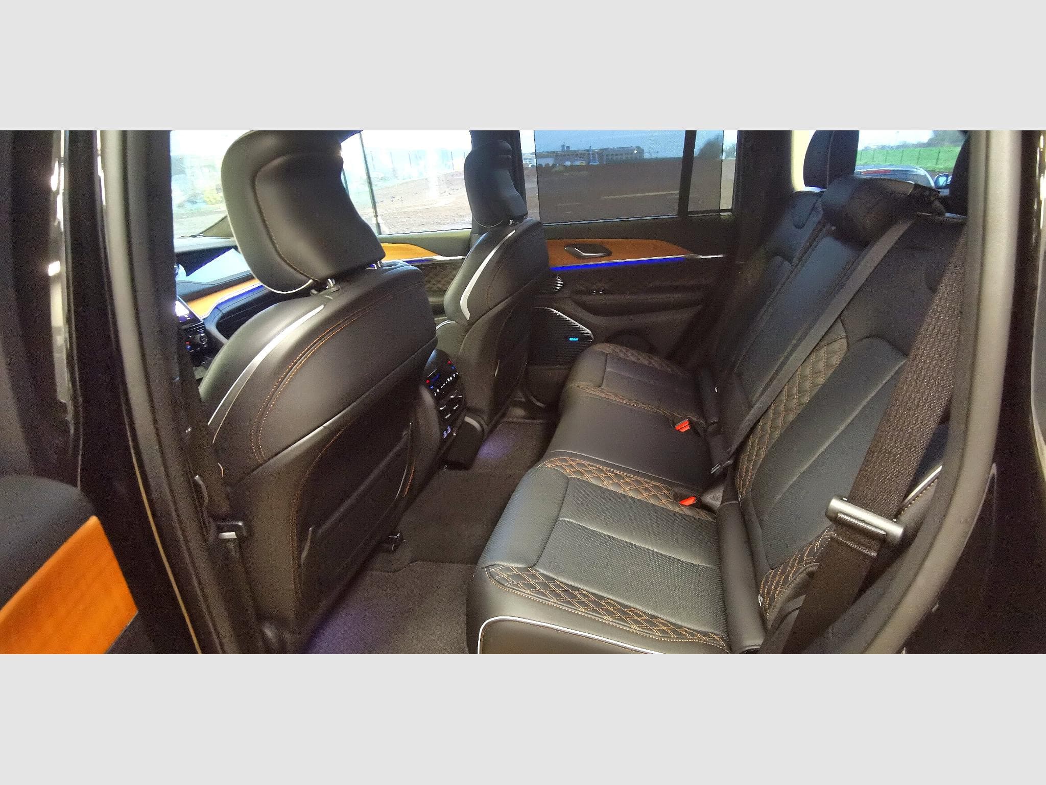 Jeep Grand Cherokee 4xe SUMMIT RESERVE (2025) - Foto 10