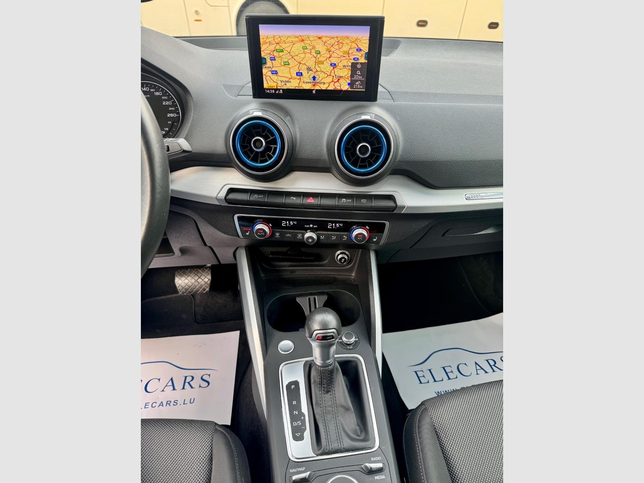 Audi Q2 35 TFSI S-Tronic S-Line (2019) - Photo 12