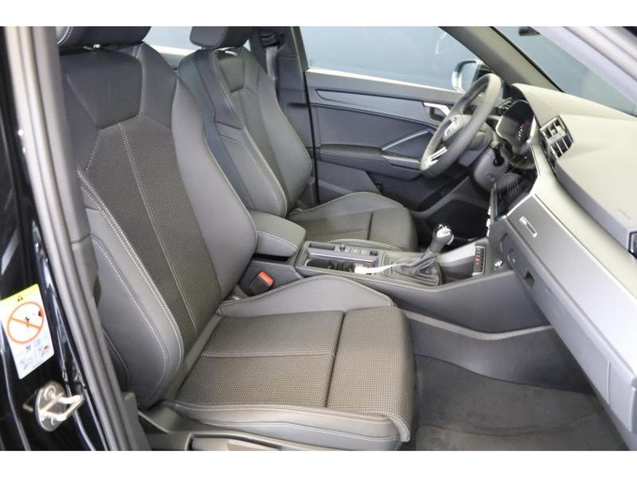 Audi Q3 Sportback S line (2024) - Foto 11