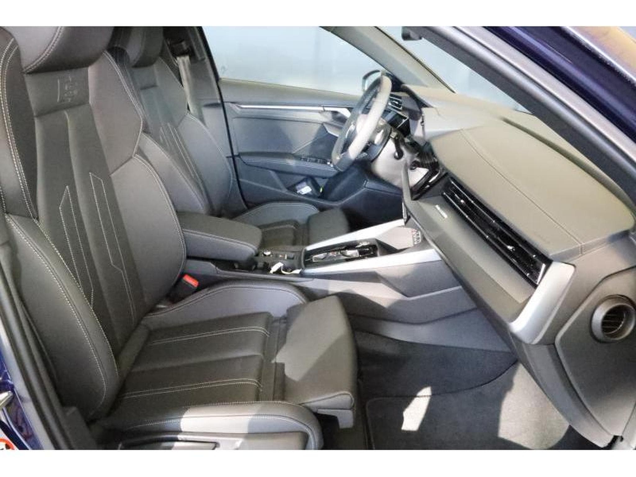 Audi A3 Sportback (2025) - Foto 17