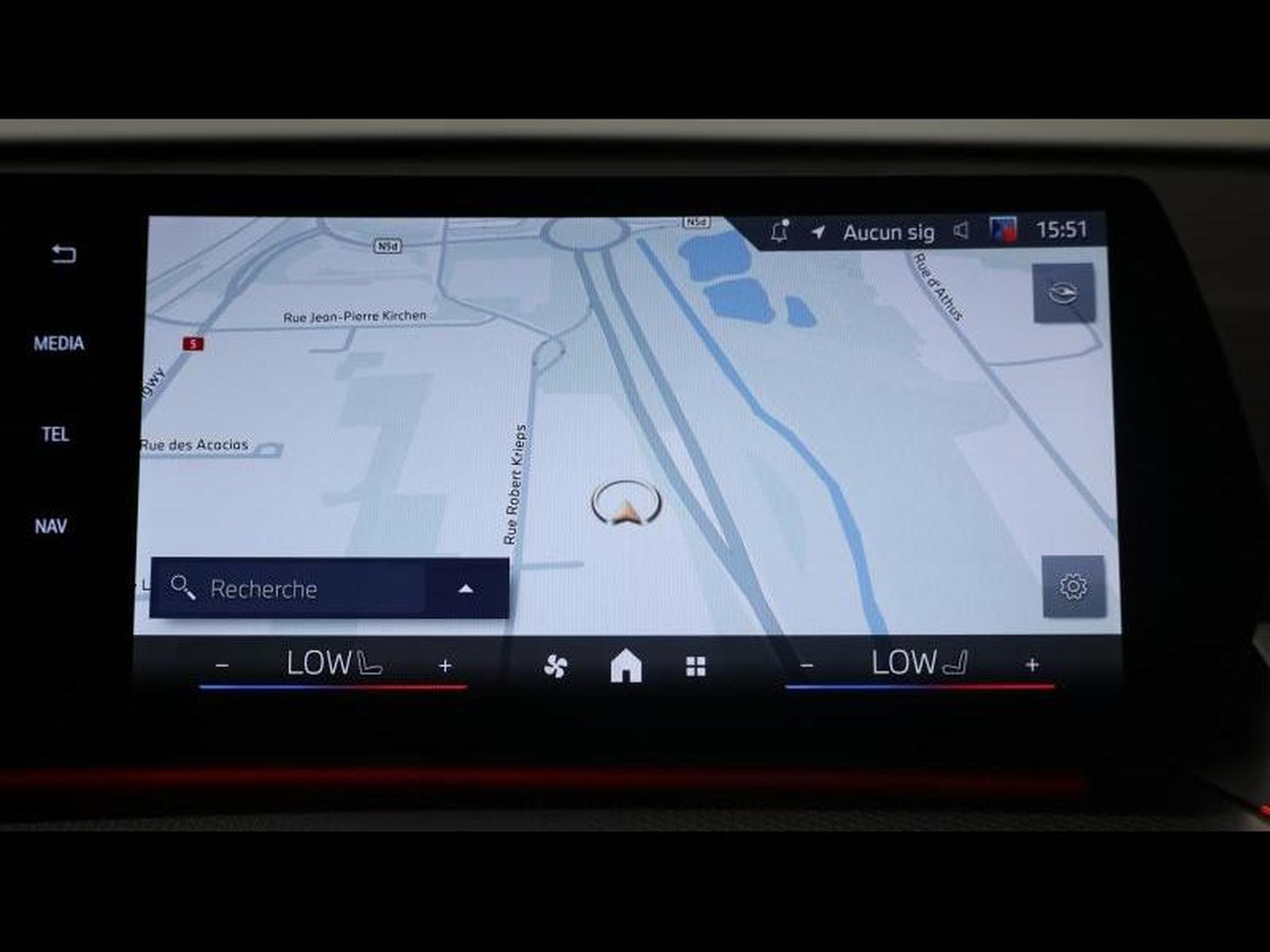 BMW X1 18i sDrive M SPORT  Louyet RE-USED Edition 1 of 10 (2025) - Foto 21