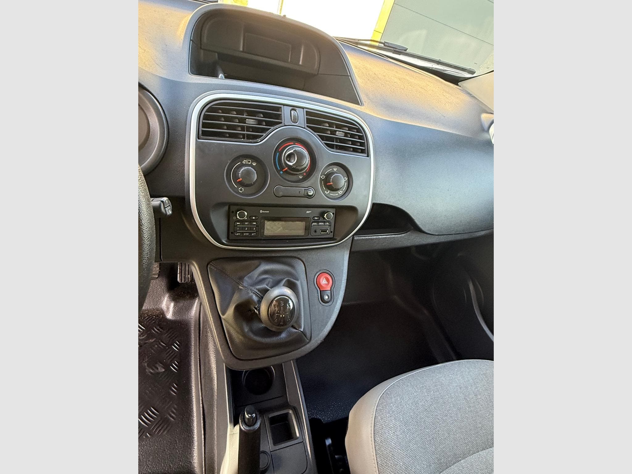 Renault Kangoo 1.5dci 90cv (2019) - Foto 7