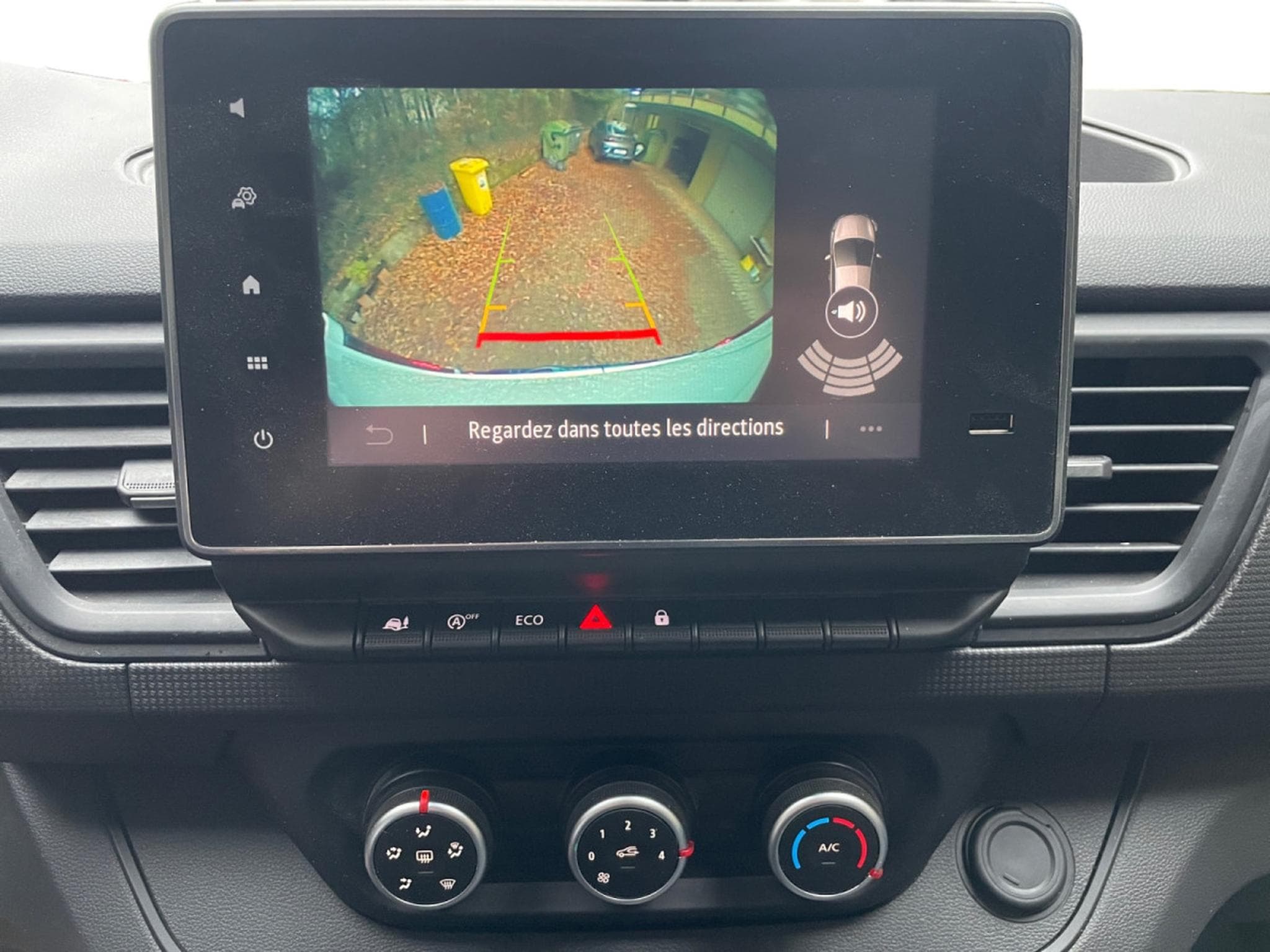 Renault Trafic 2.0 Blue dCi 130 3T0 L2H1 Confort (2024) - Photo 8