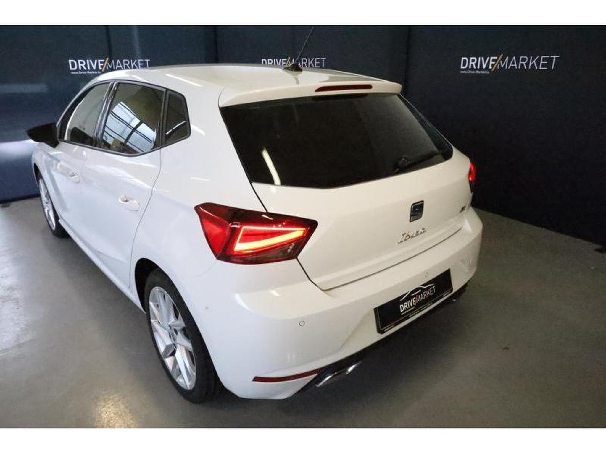 Seat Ibiza FR (2025) - Photo 1