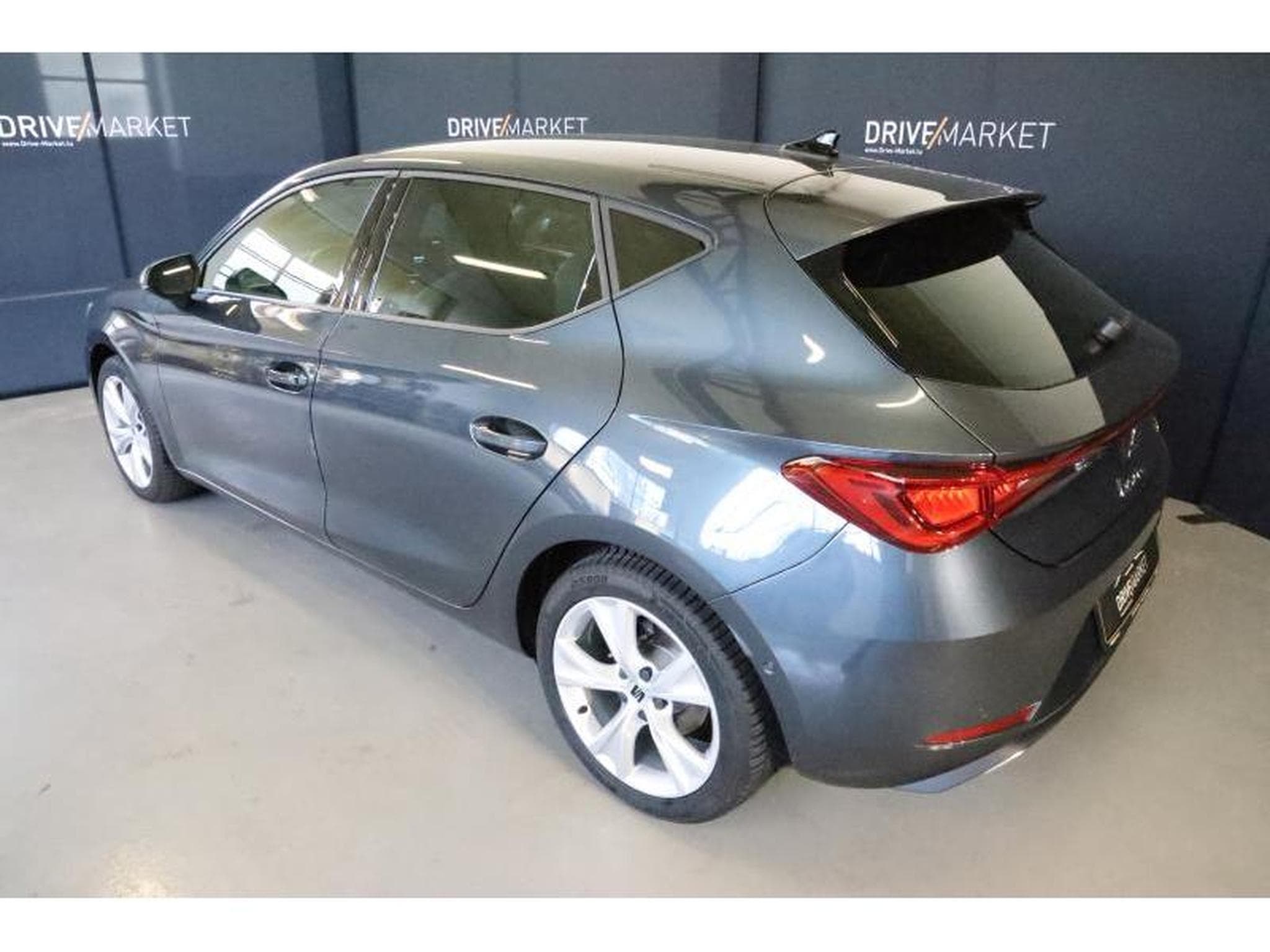 Seat Leon FR (2025) - Photo 11