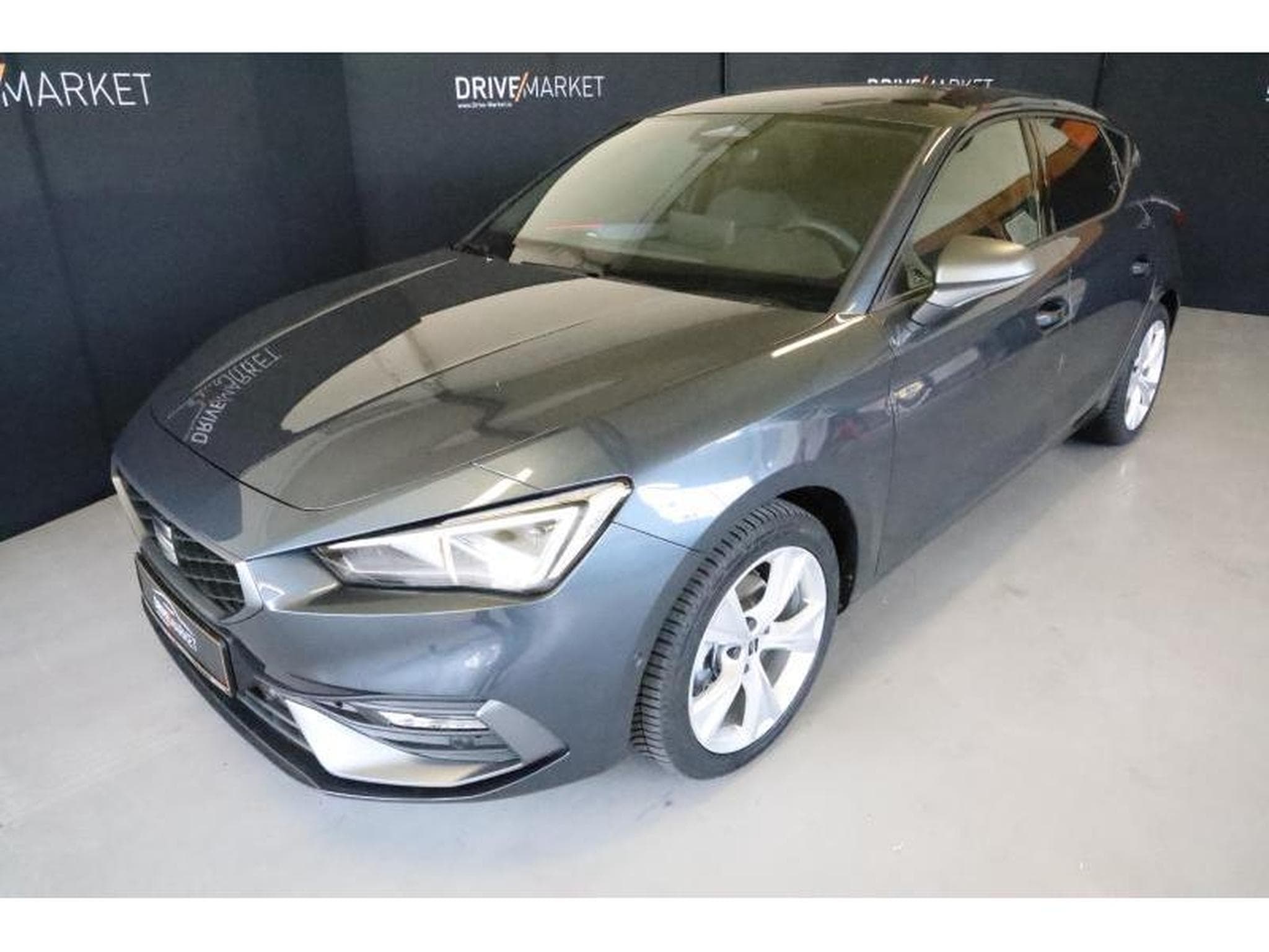 Seat Leon FR (2025) - Photo 6