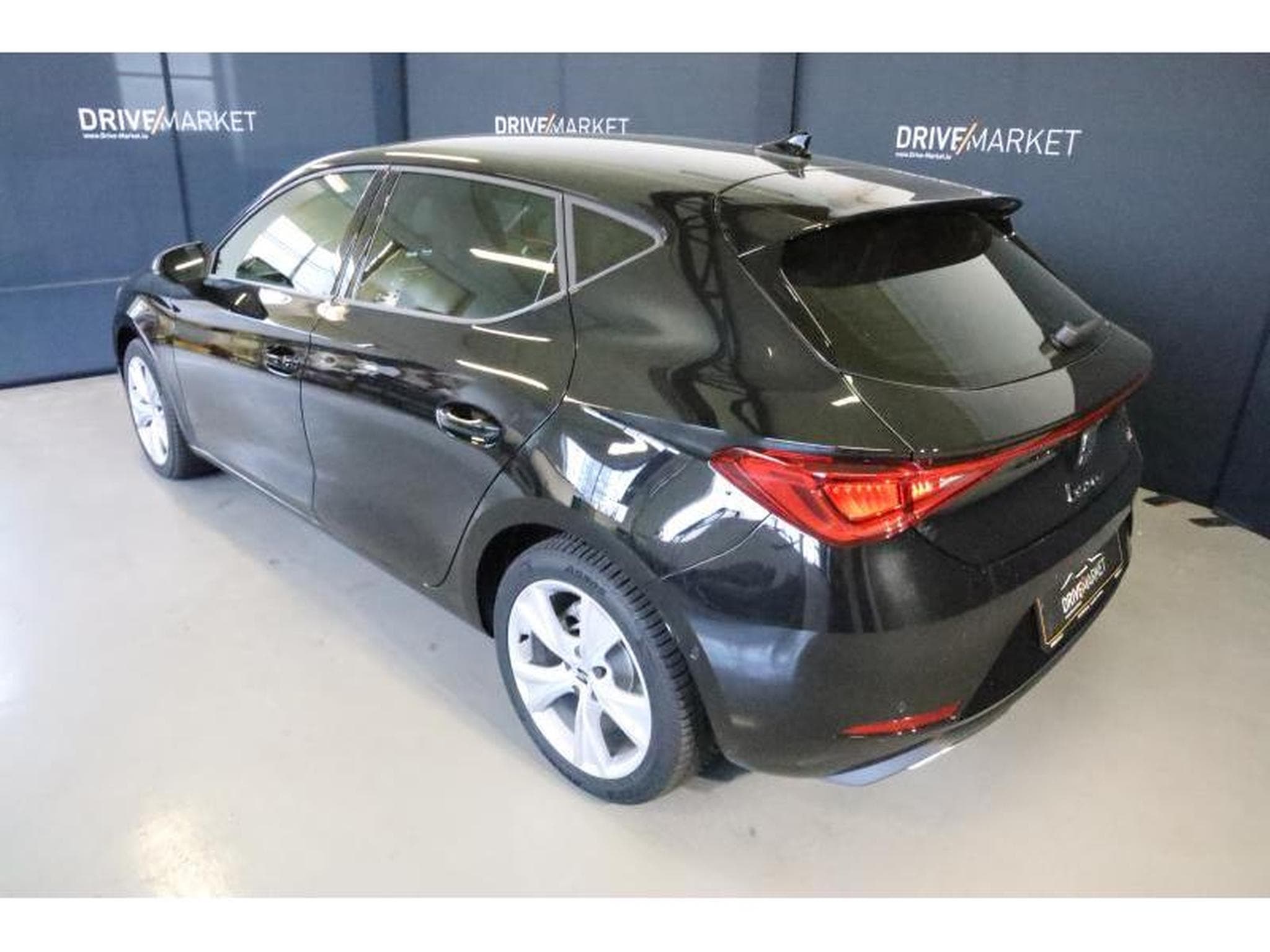 Seat Leon FR (2025) - Photo 18