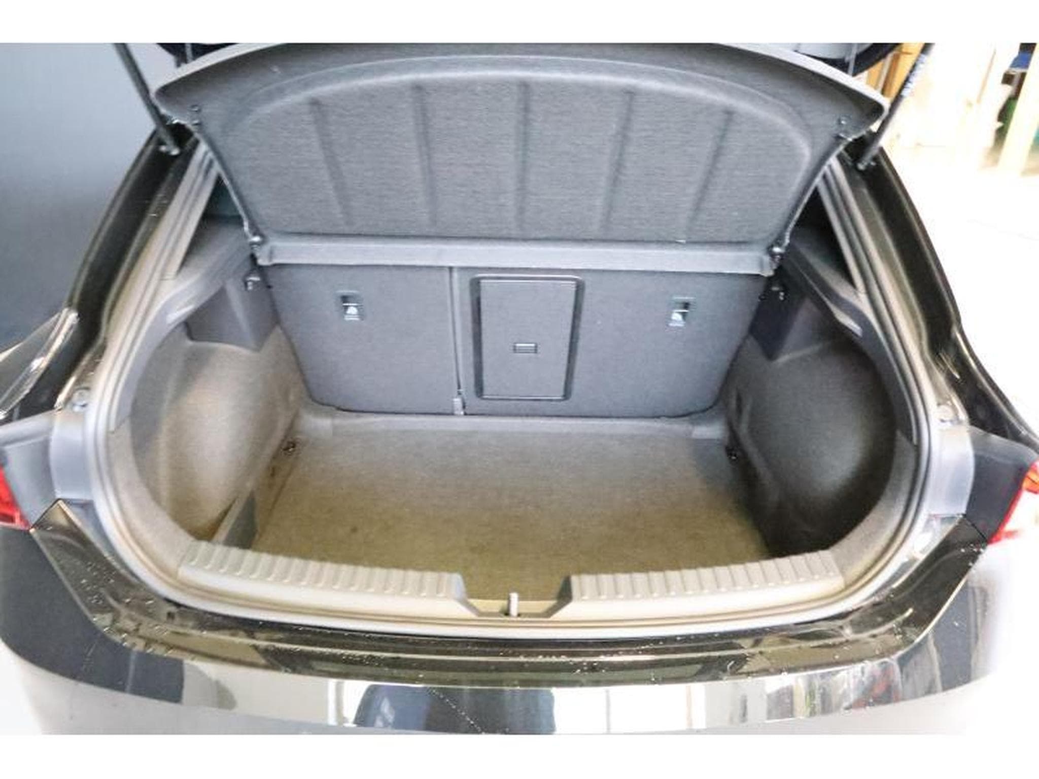 Seat Leon FR (2025) - Photo 8