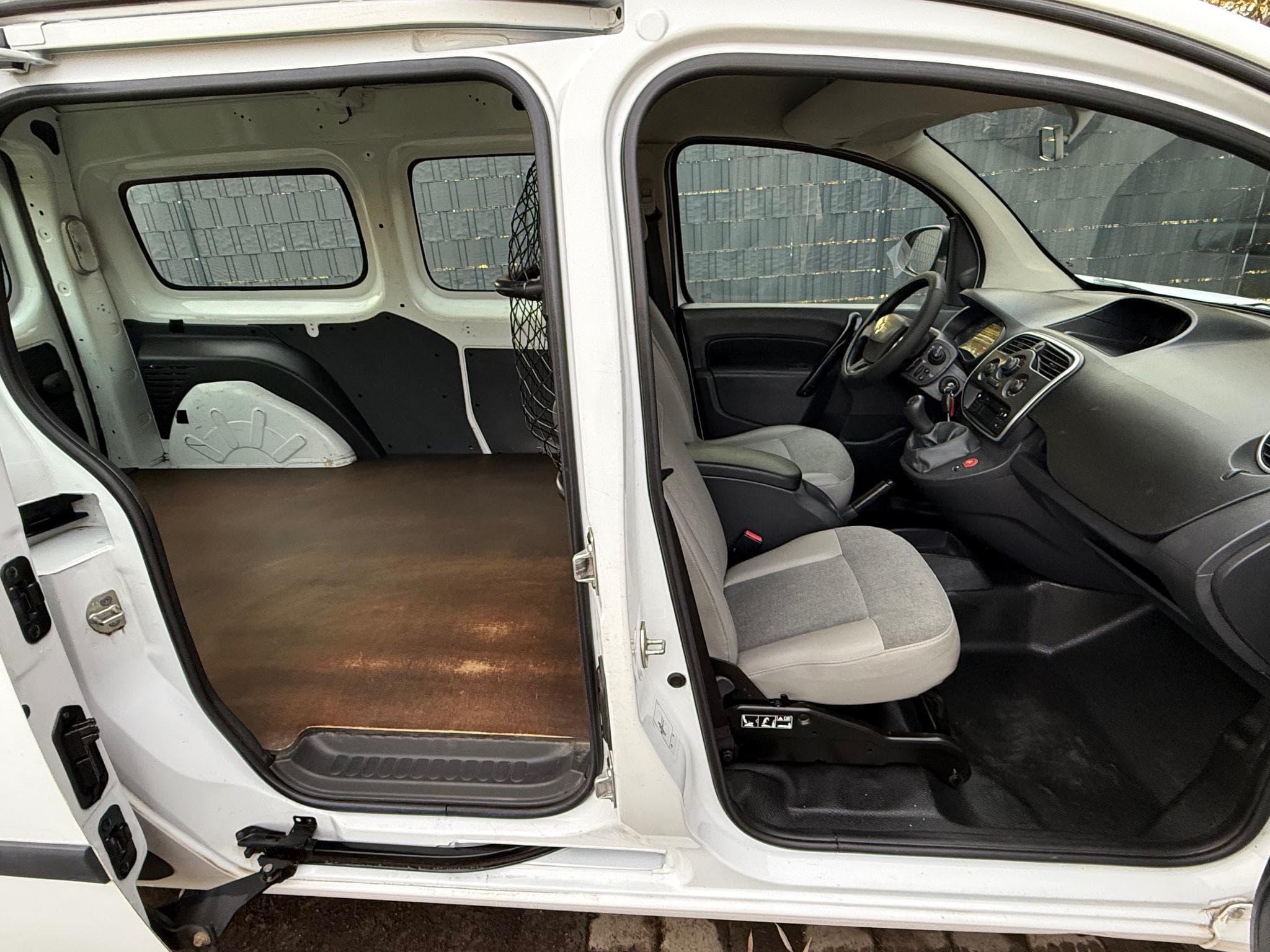 Renault Kangoo 1.5dci 90cv maxi (2019) - Foto 10
