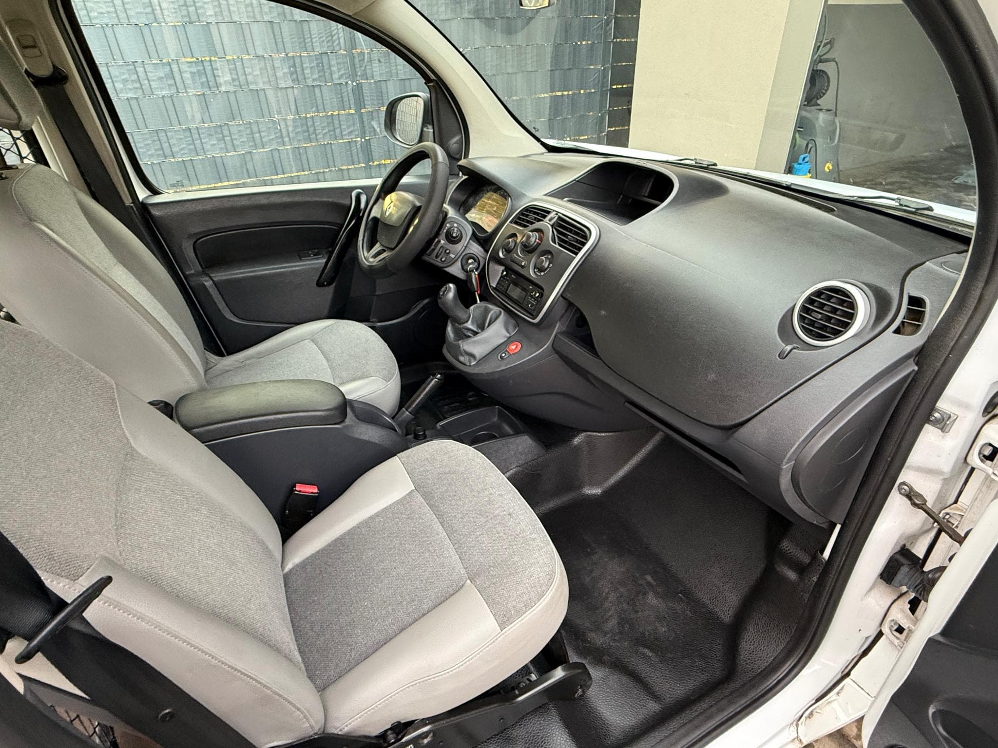 Renault Kangoo 1.5dci 90cv maxi (2019) - Foto 11