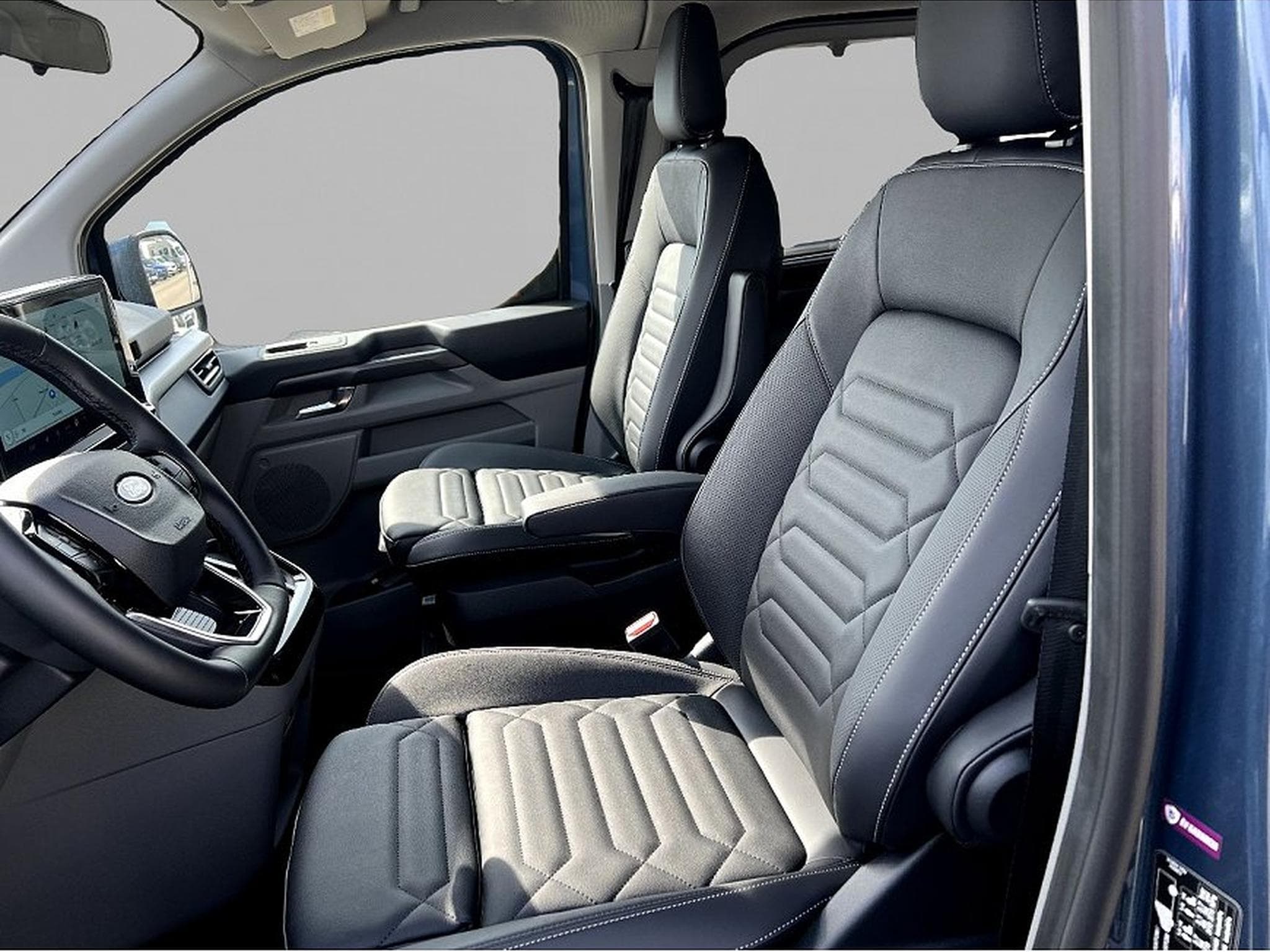 Ford Tourneo (2025) - Photo 7