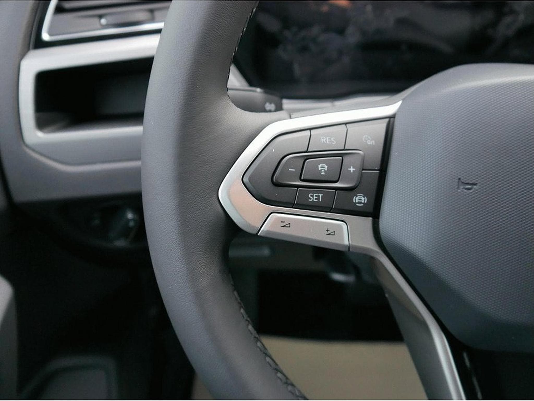 VW Touran (2026) - Photo 14