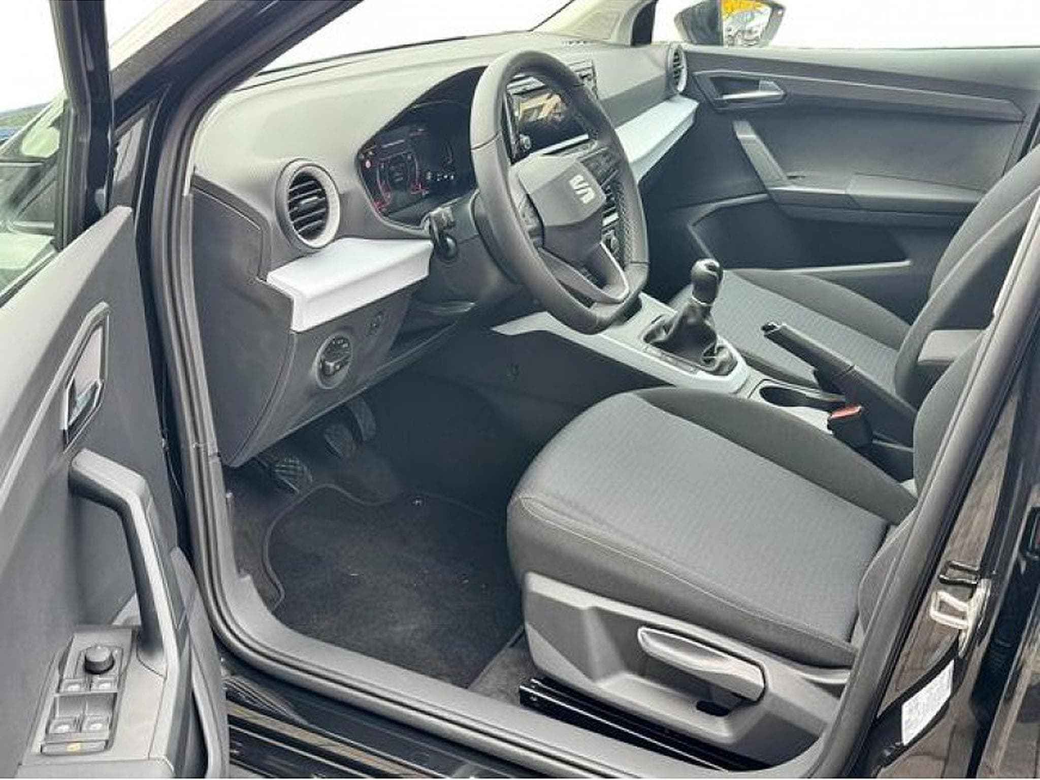 Seat Arona (2024) - Photo 11