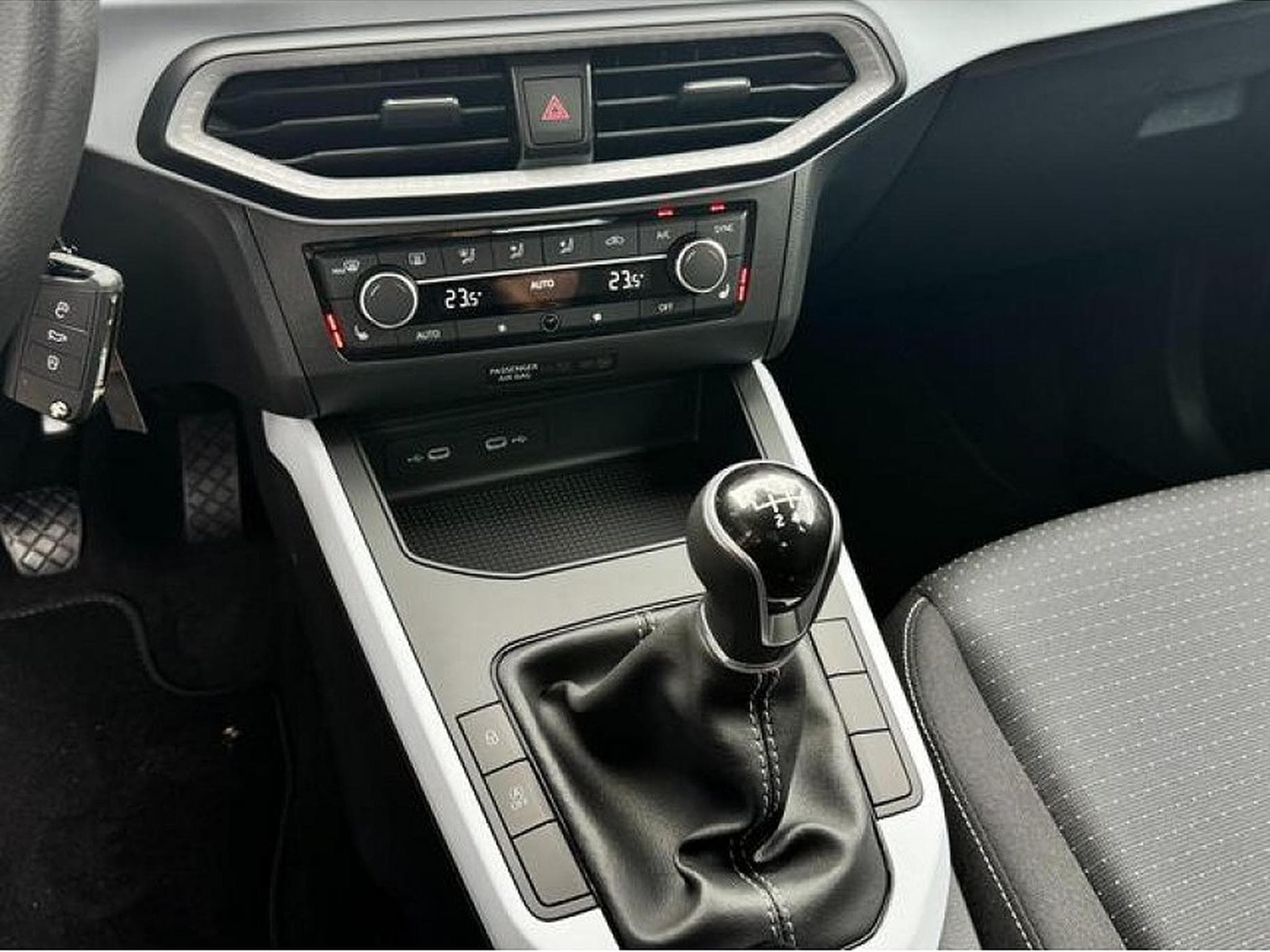 Seat Arona (2024) - Photo 15