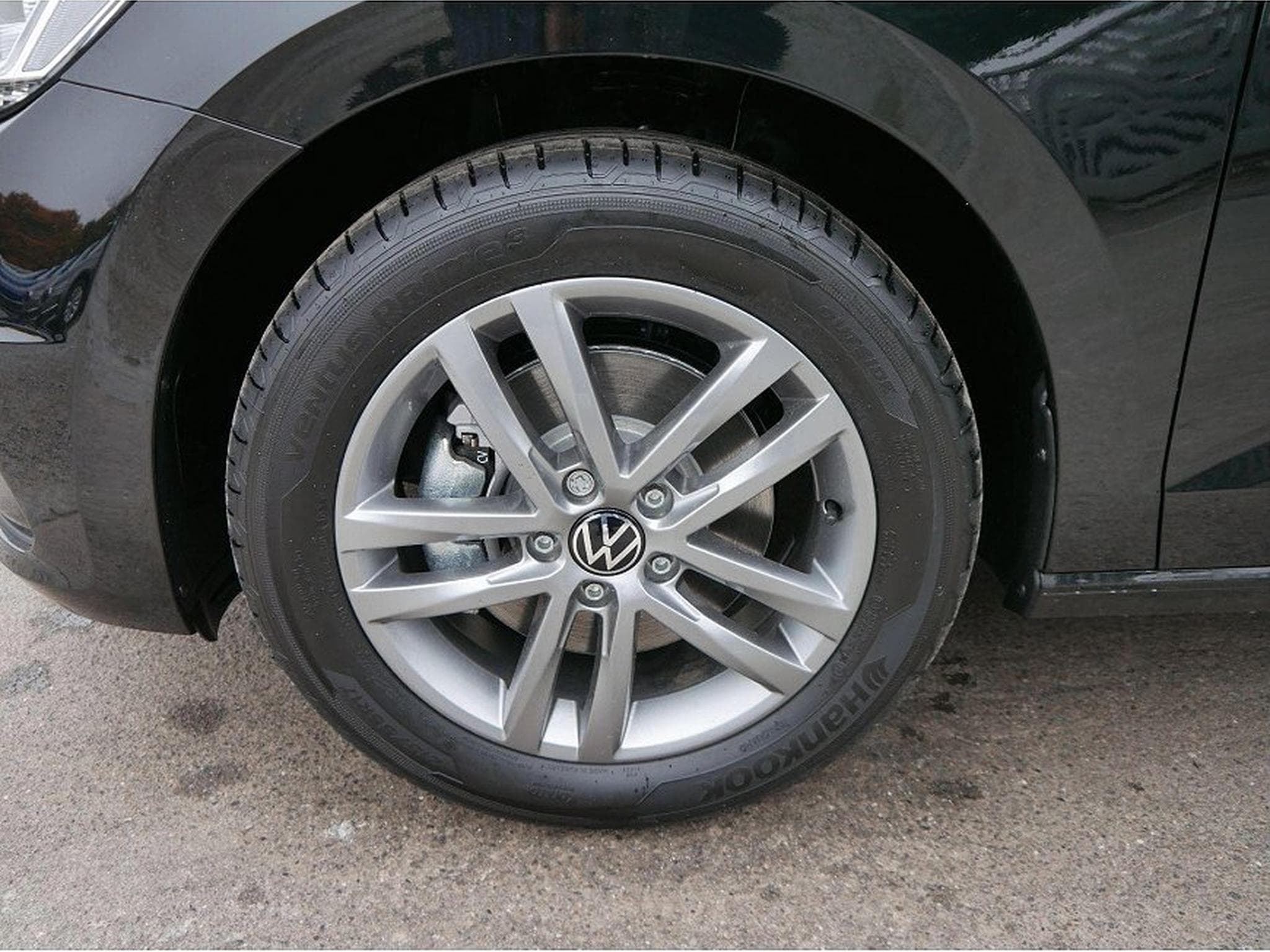 VW Touran (2026) - Photo 3