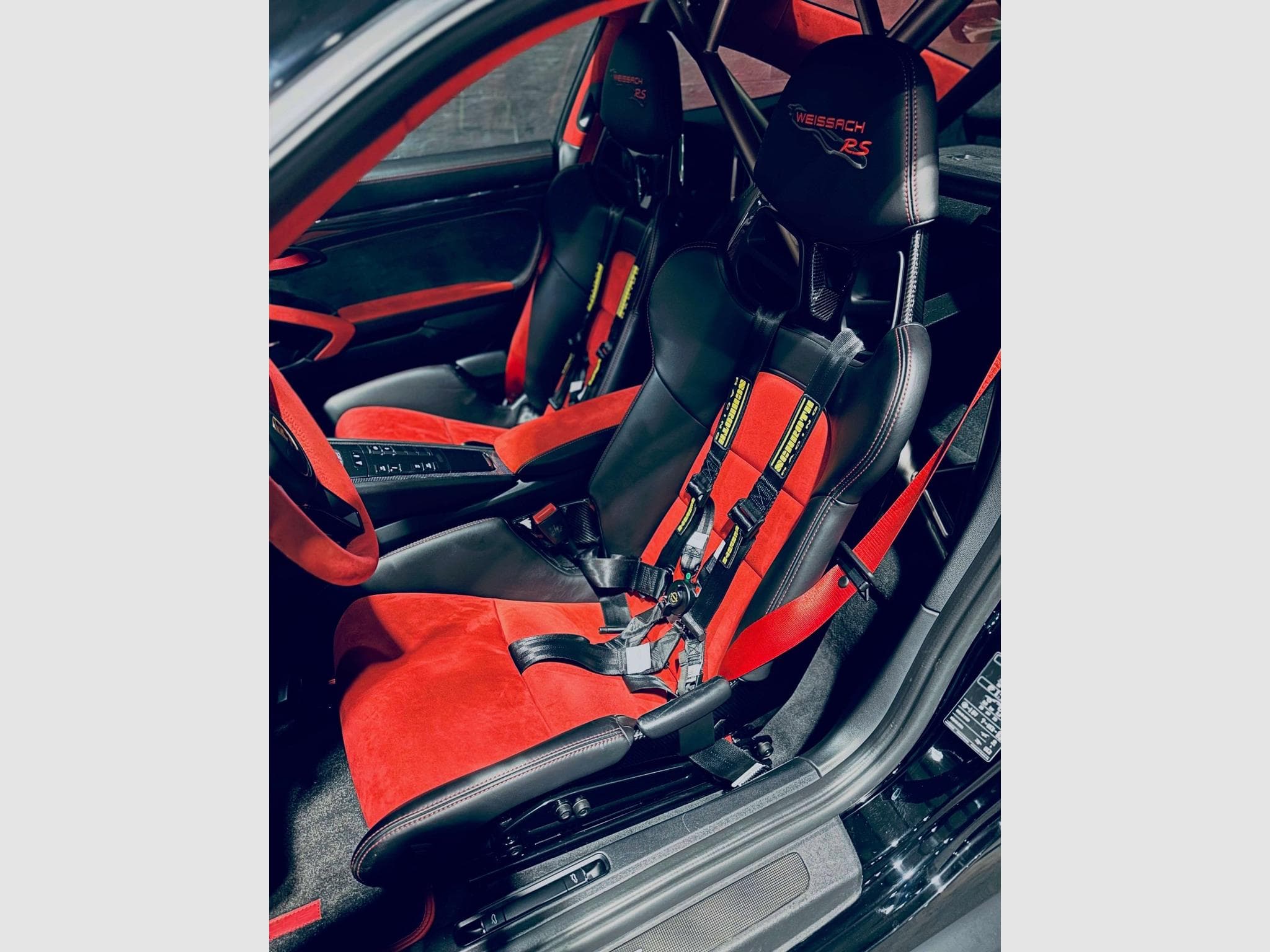 Porsche 991 991 GT2 RS WEISSACH PDK (2018) - Photo 6