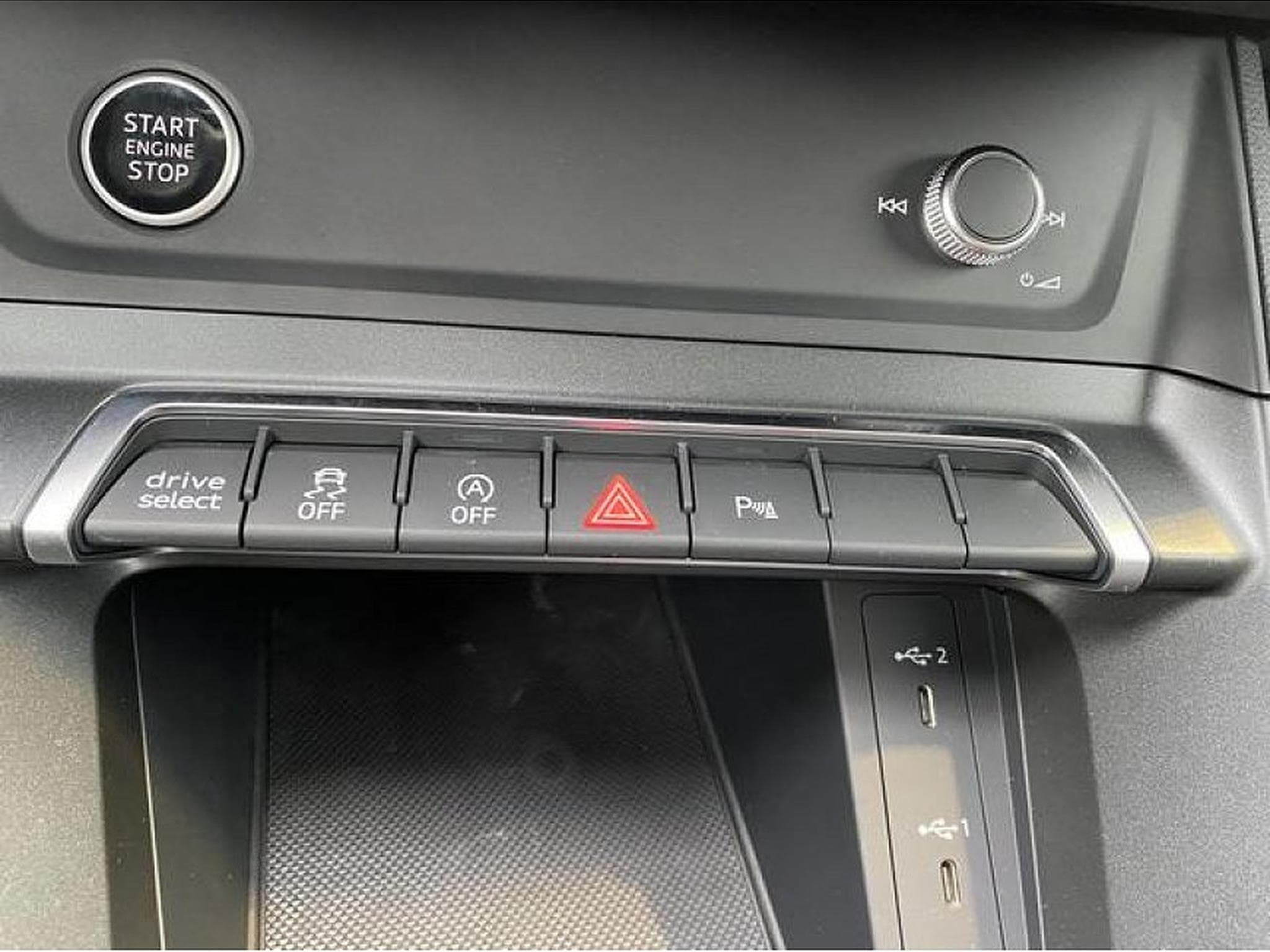 Audi Q3 (2024) - Foto 13