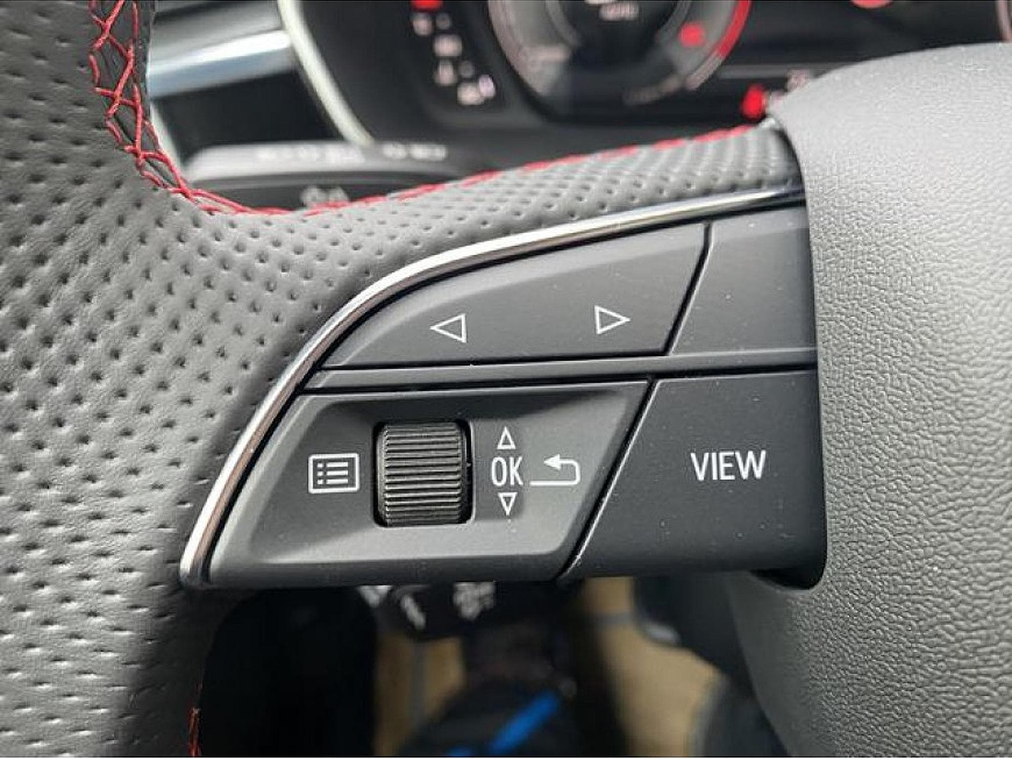 Audi Q3 (2024) - Foto 21