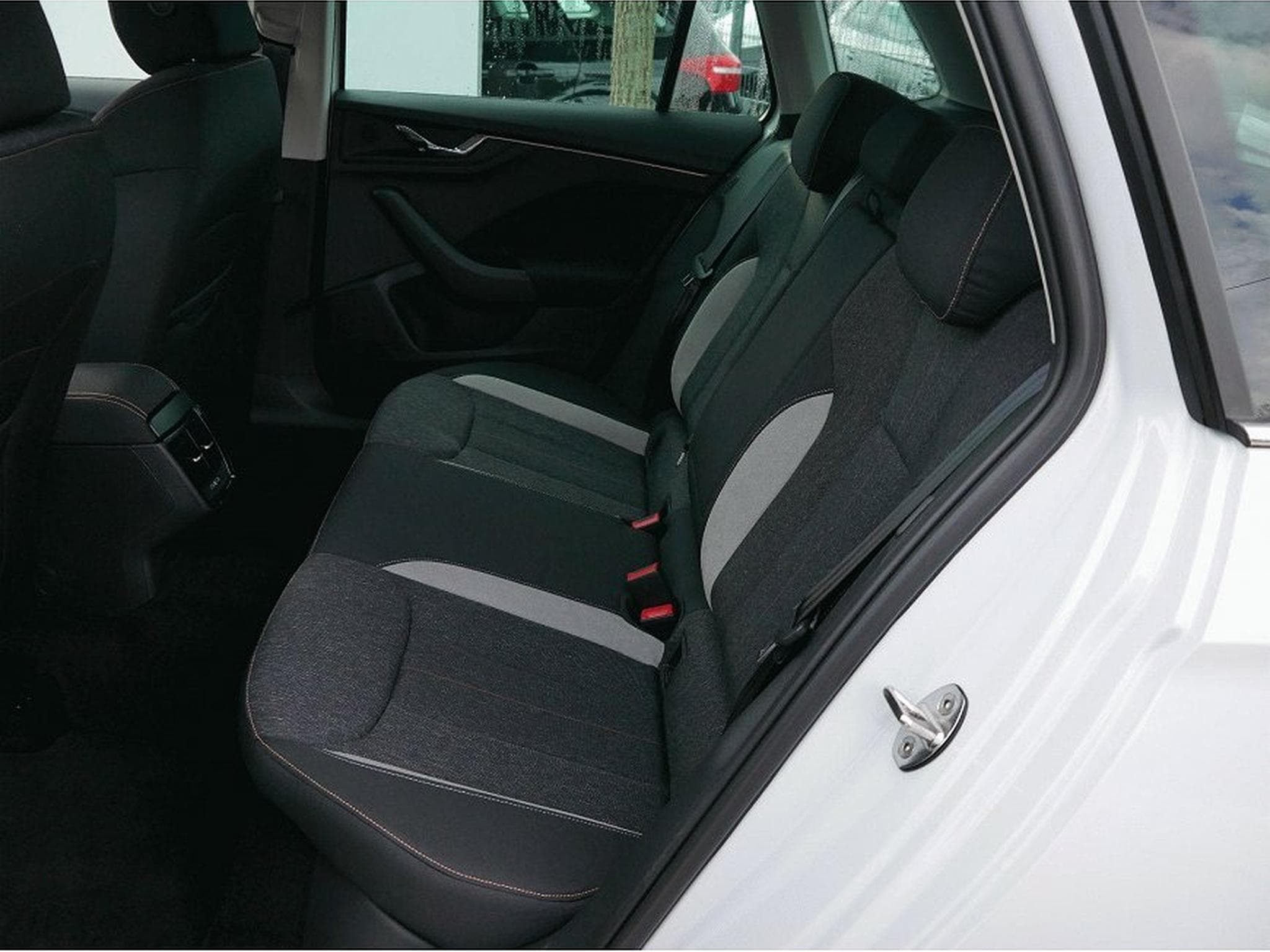 Skoda Kamiq (2026) - Foto 10