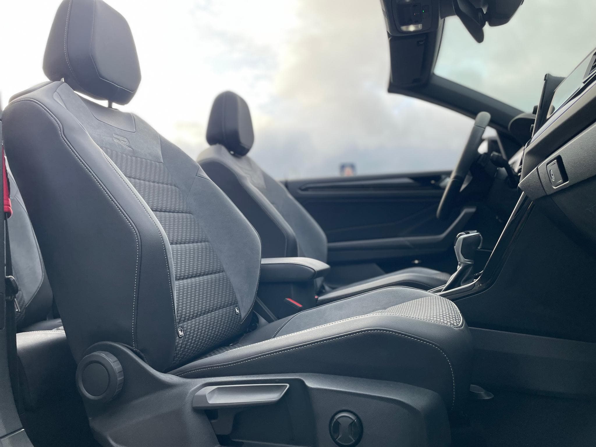 VW T-Roc Cabriolet 1.5 TSI DSG R-Line (2022) - Foto 4