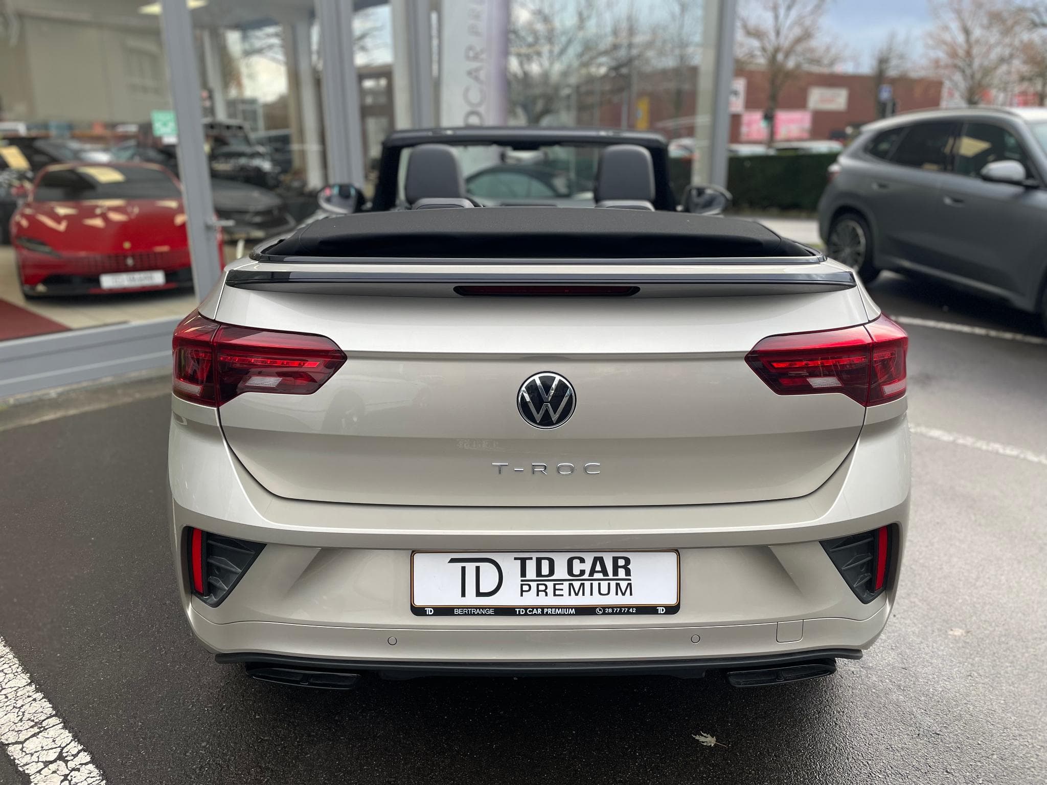 VW T-Roc Cabriolet 1.5 TSI DSG R-Line (2022) - Foto 16
