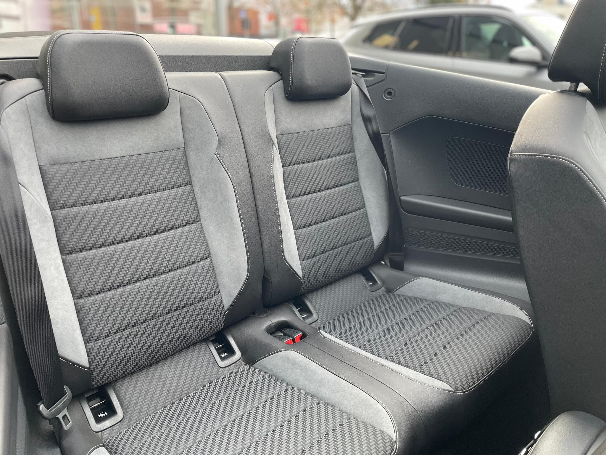 VW T-Roc Cabriolet 1.5 TSI DSG R-Line (2022) - Foto 5