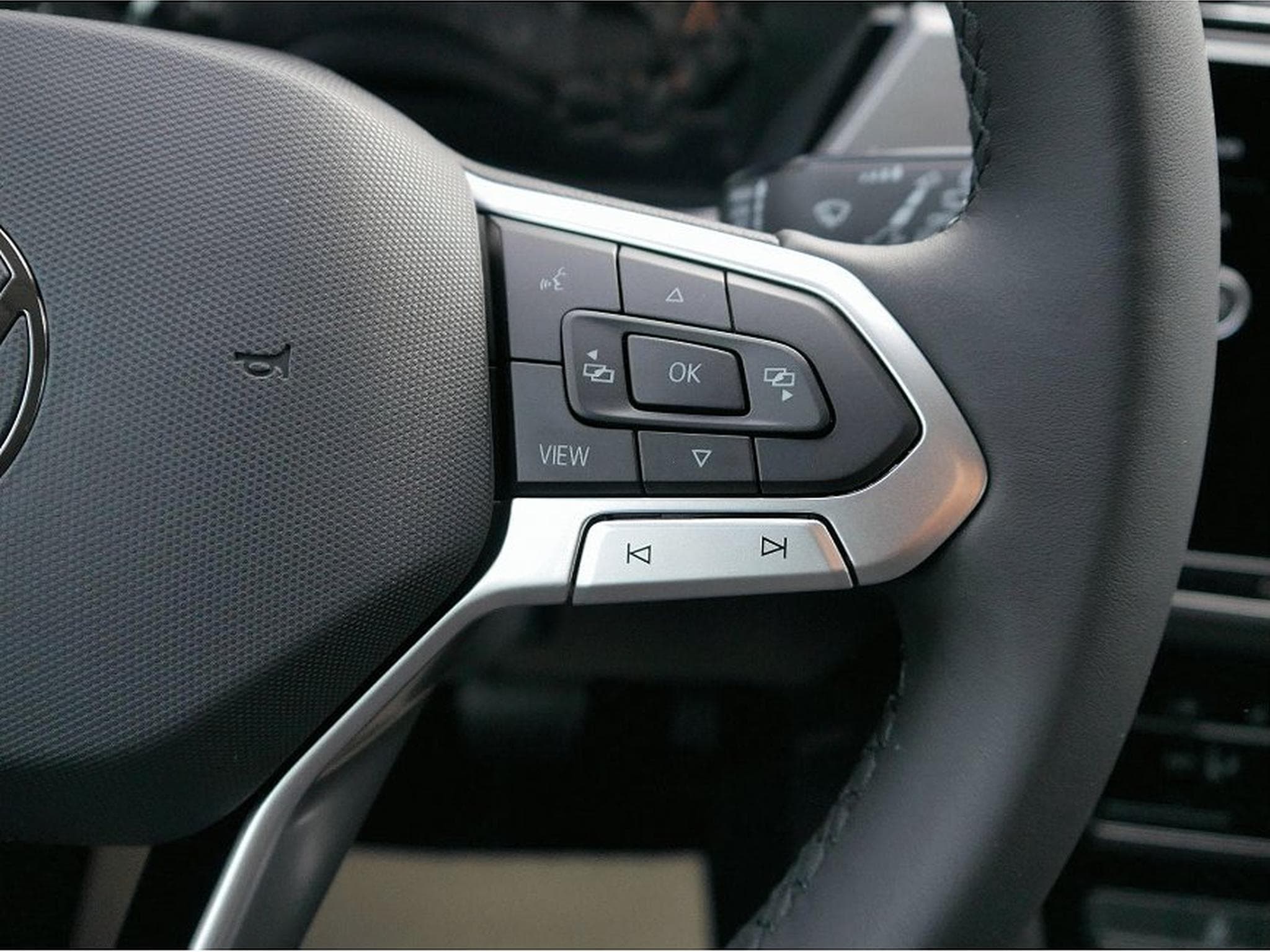 VW Touran (2026) - Foto 15