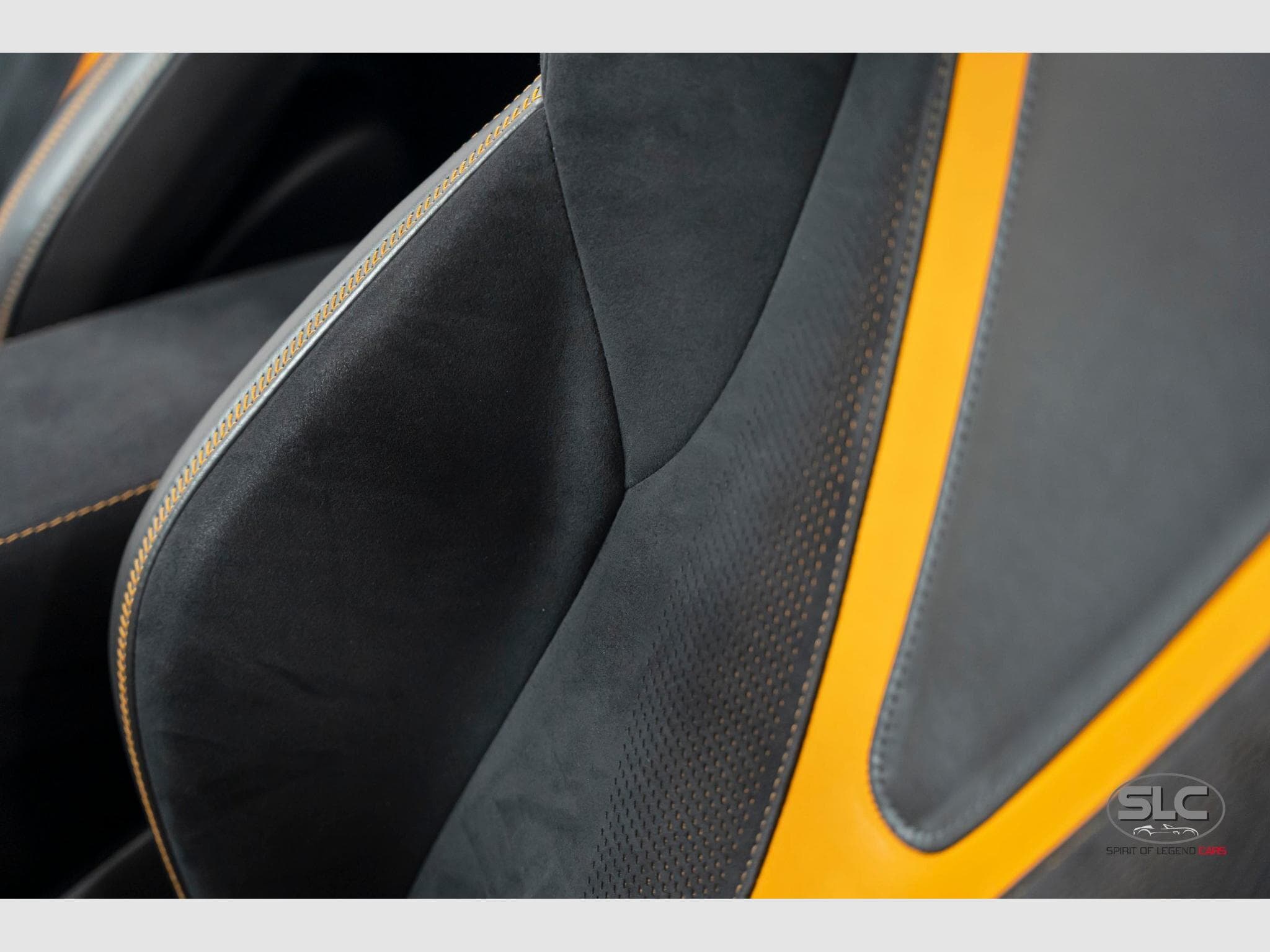 McLaren 720S Spider - B&W - Lift - Many Carbon!!! (2019) - Photo 10