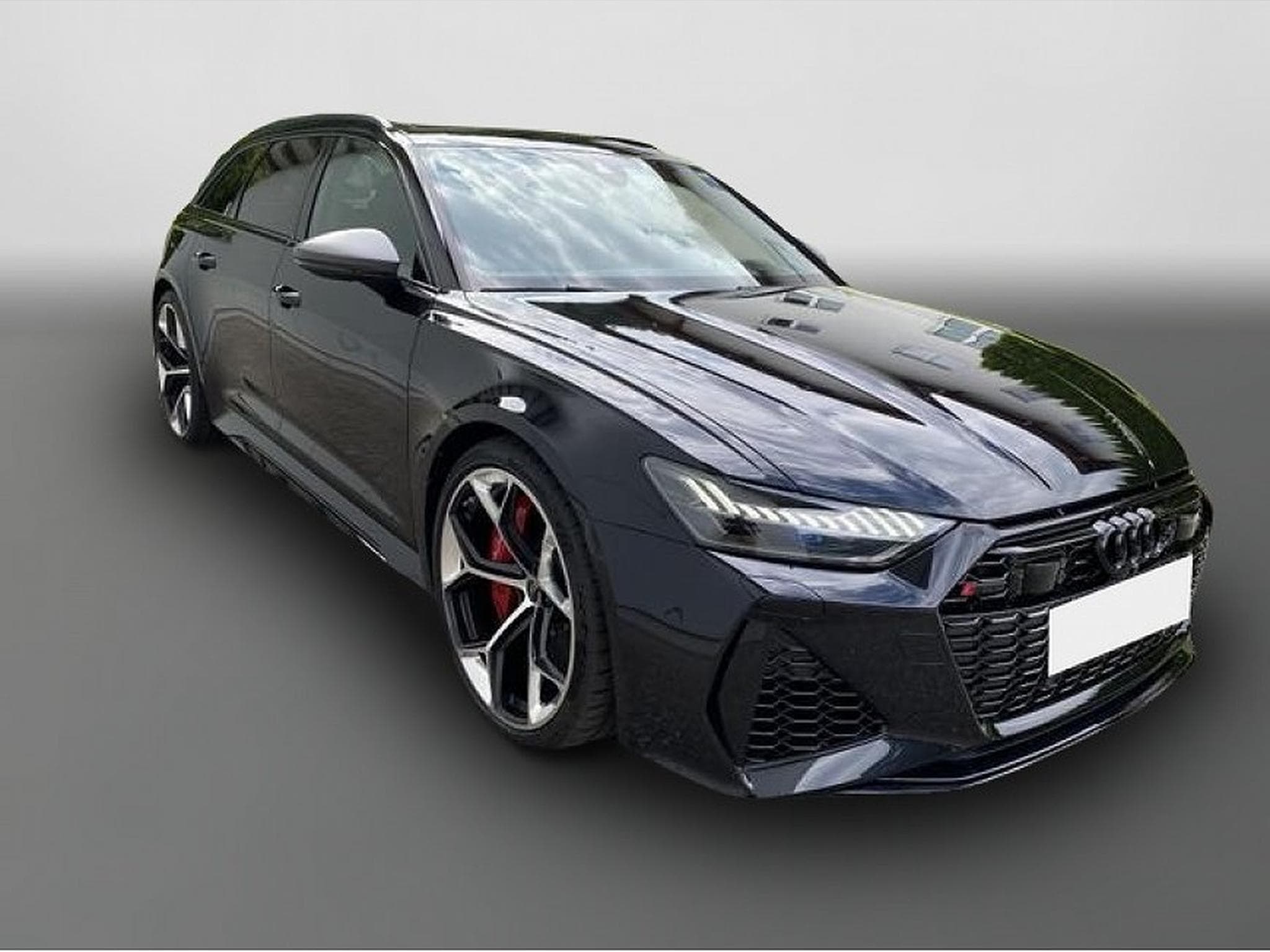 Audi RS6 (2024) - Photo 1