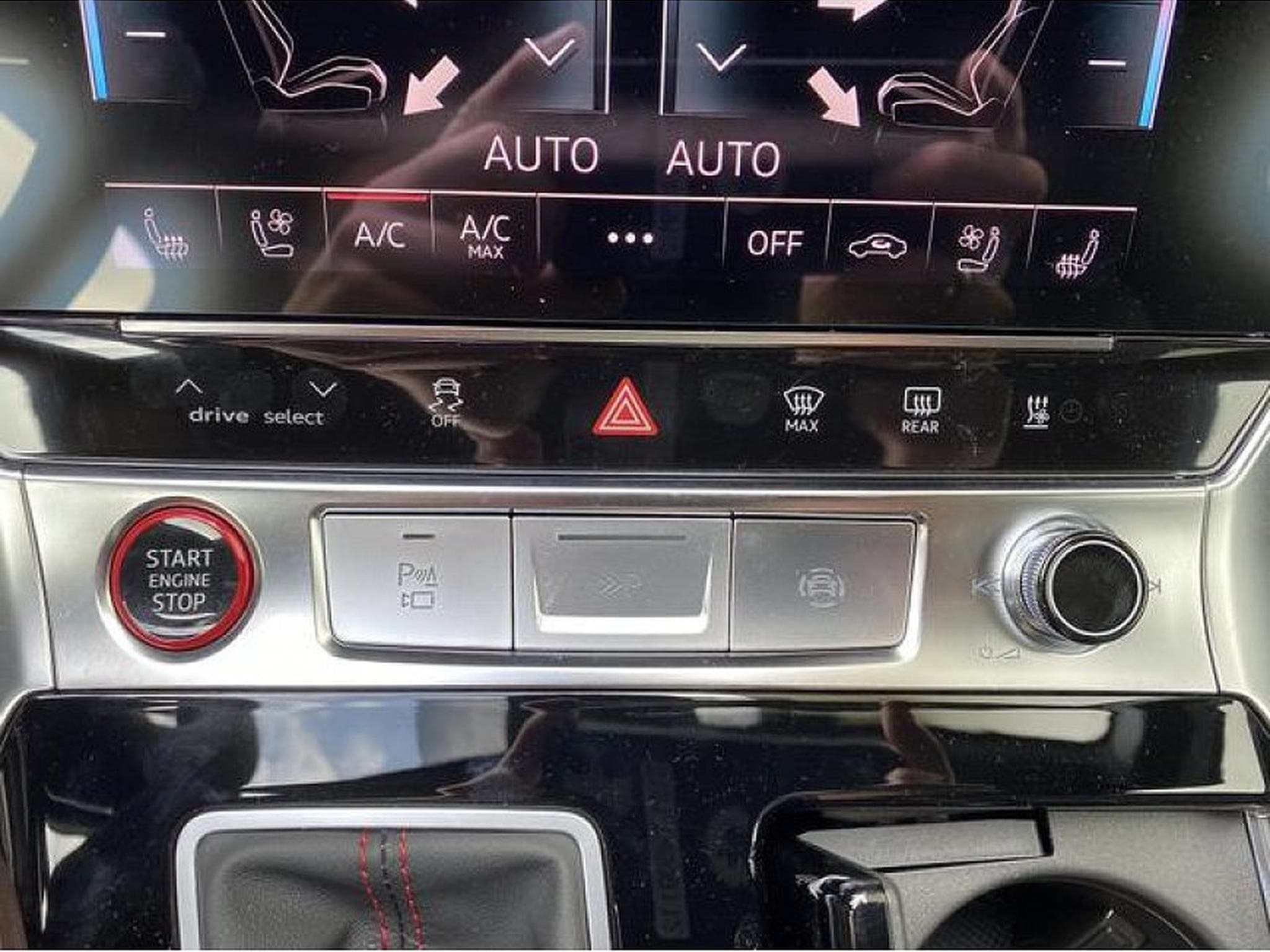 Audi RS6 (2024) - Photo 12