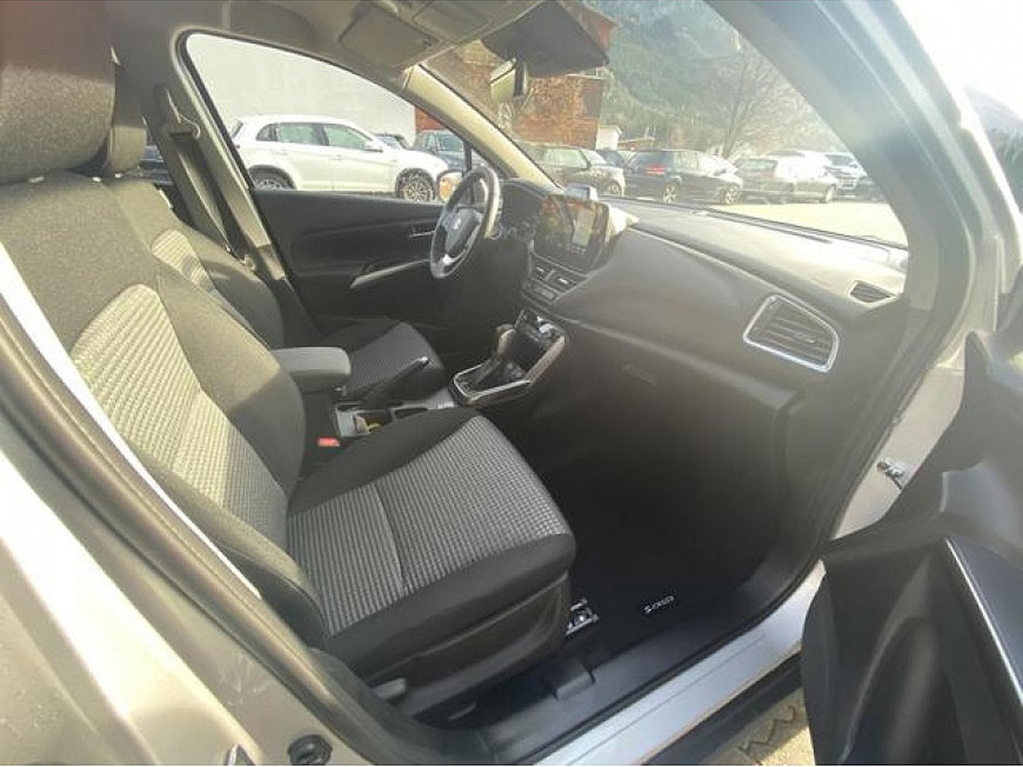 Suzuki S-Cross (2026) - Photo 13