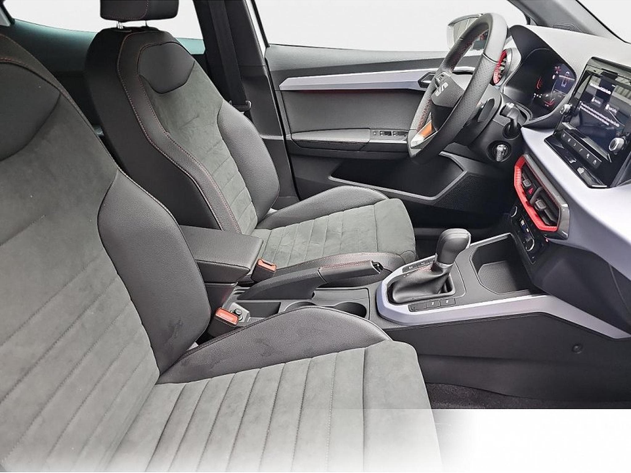 Seat Arona (2026) - Photo 15