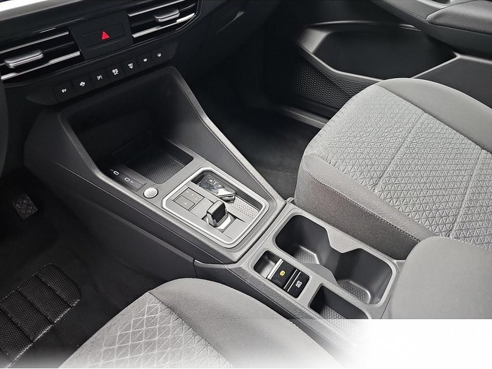 Ford Tourneo (2026) - Foto 11