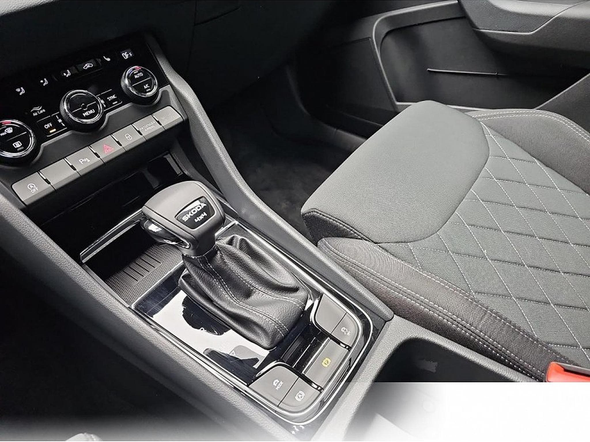 Skoda Karoq (2026) - Photo 11