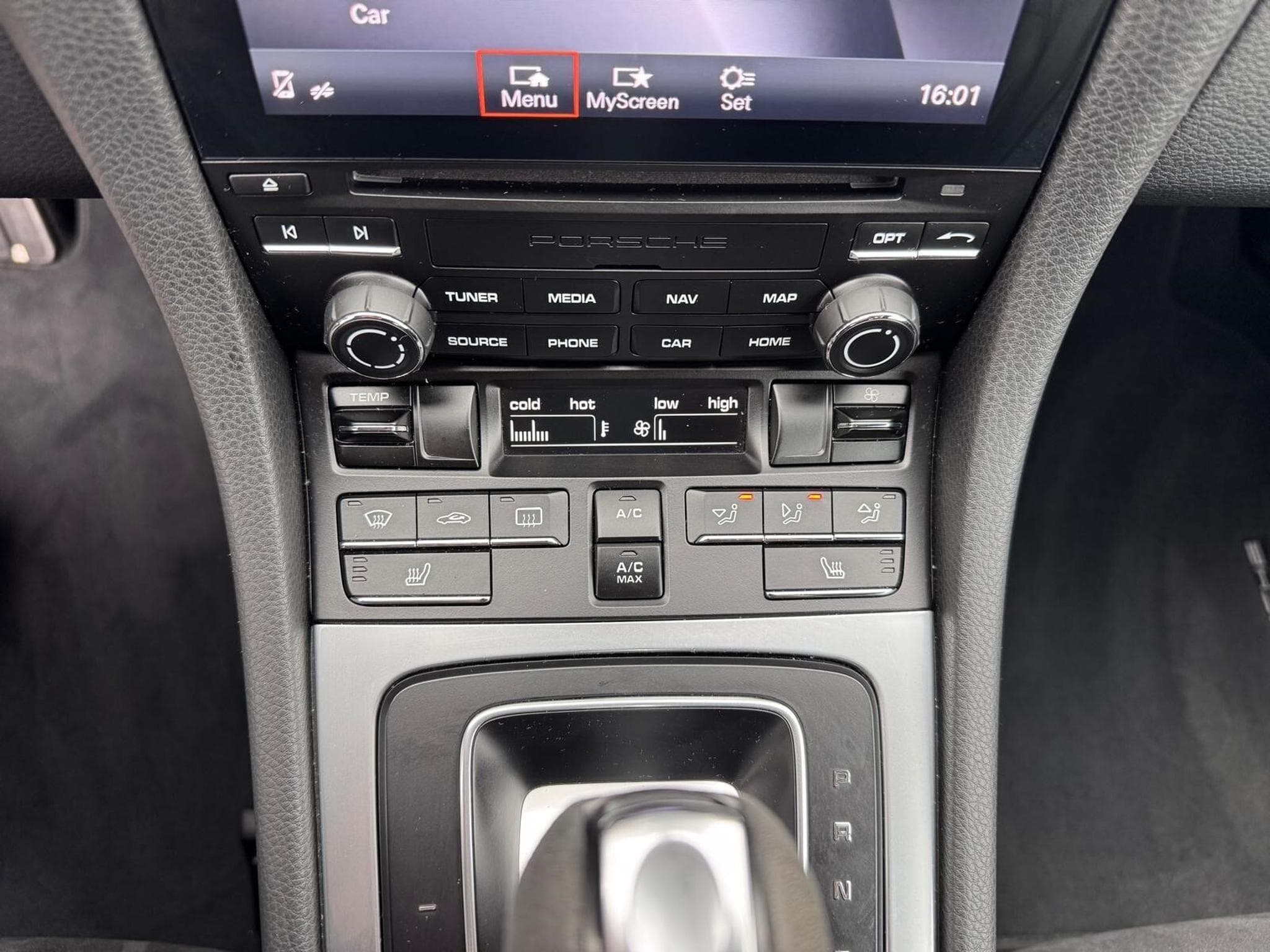 Porsche 718 718 Cayman GTS (2018) - Photo 10