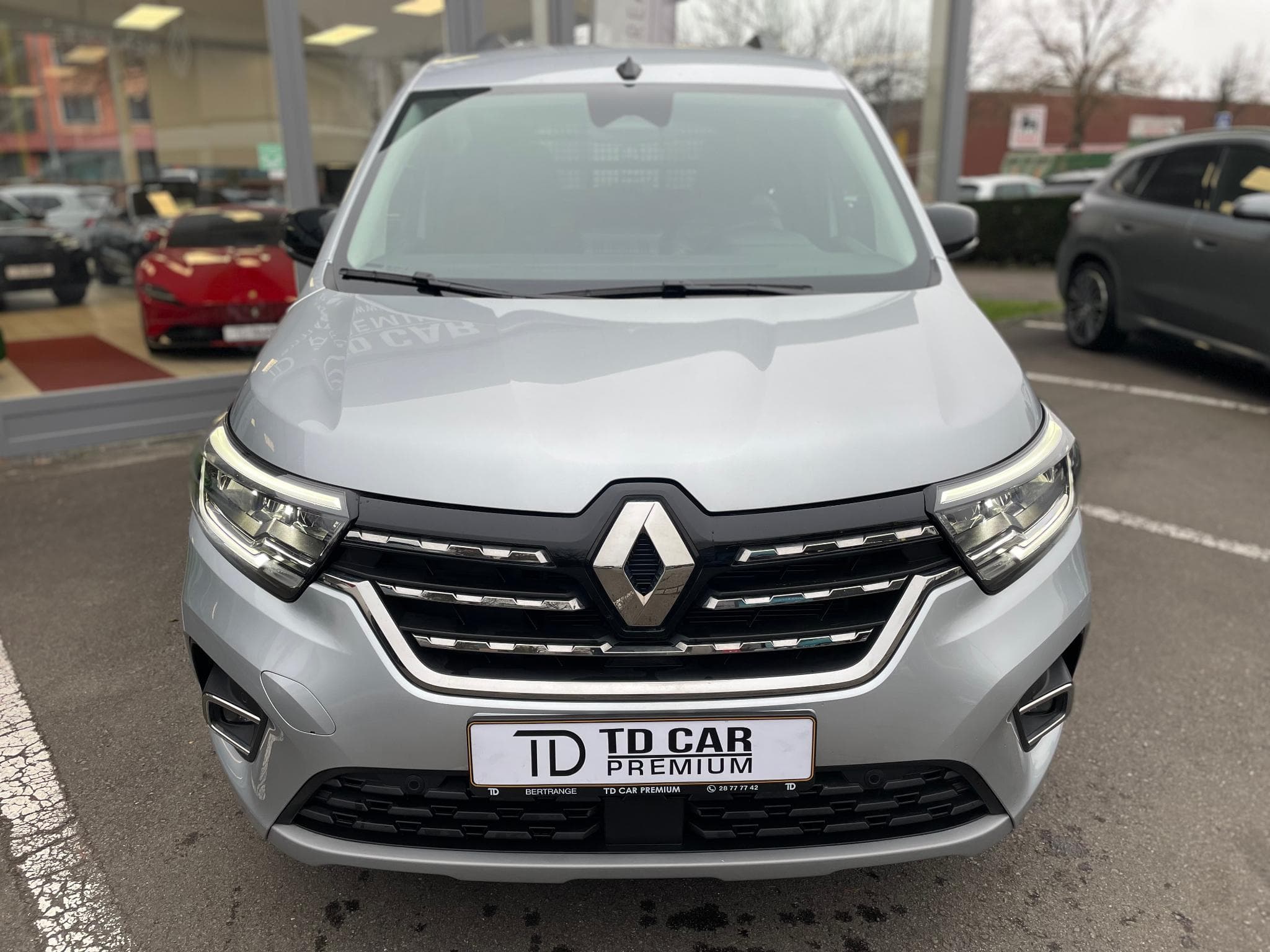 Renault Kangoo 1.3 TCE 131 Auto (2026) - Photo 2