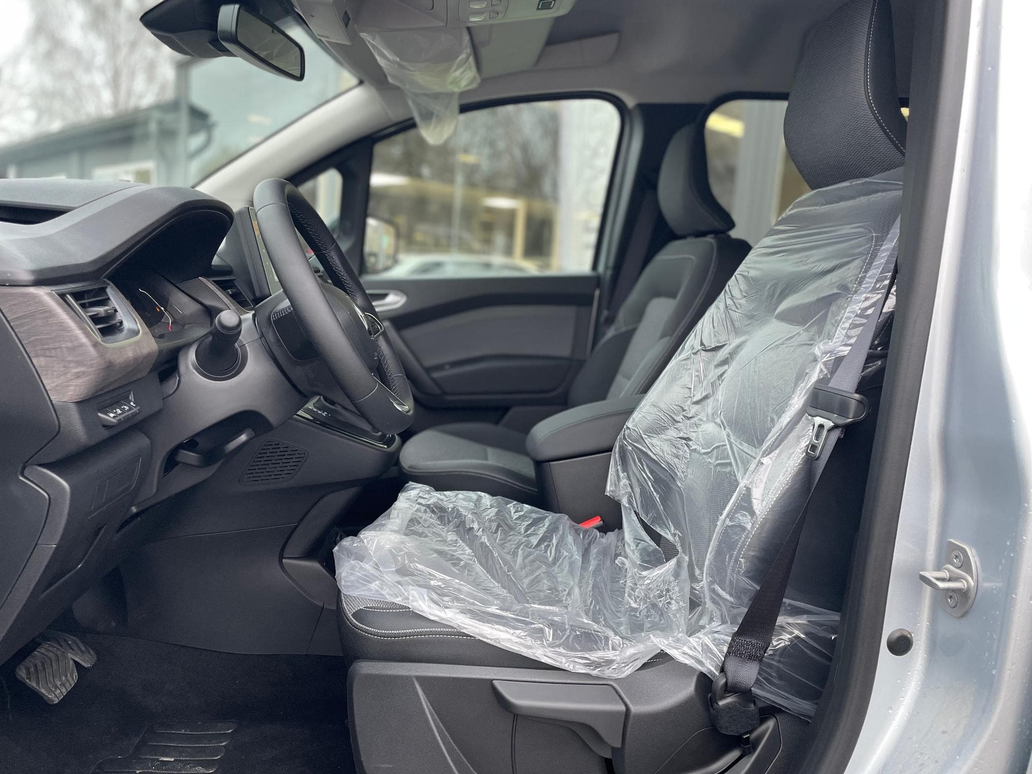 Renault Kangoo 1.3 TCE 131 Auto (2026) - Photo 7