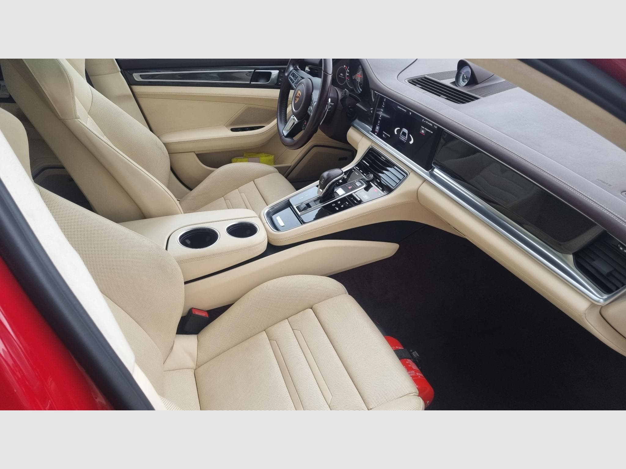 Porsche Panamera Turbo Gran Turismo (2019) - Foto 4