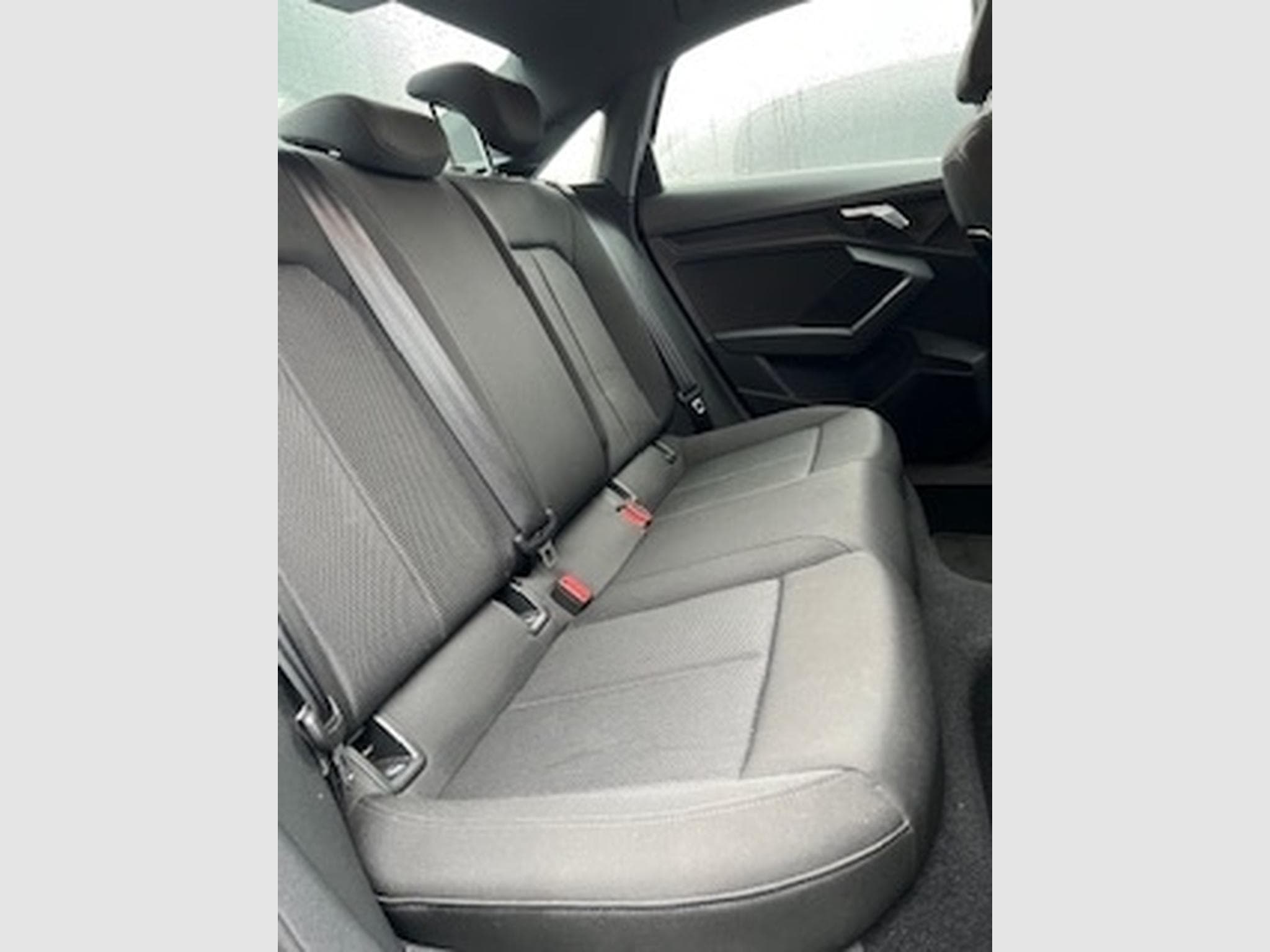 Audi A3 1,0 TFSI 30 S TRONIC Business (2021) - Foto 8