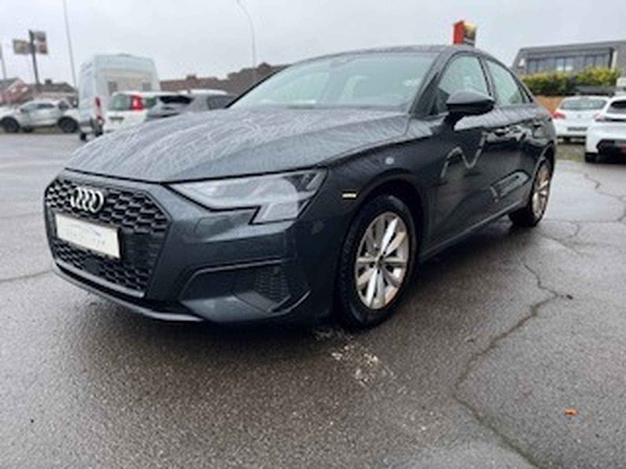 Audi A3 1,0 TFSI 30 S TRONIC Business (2021) - Foto 2